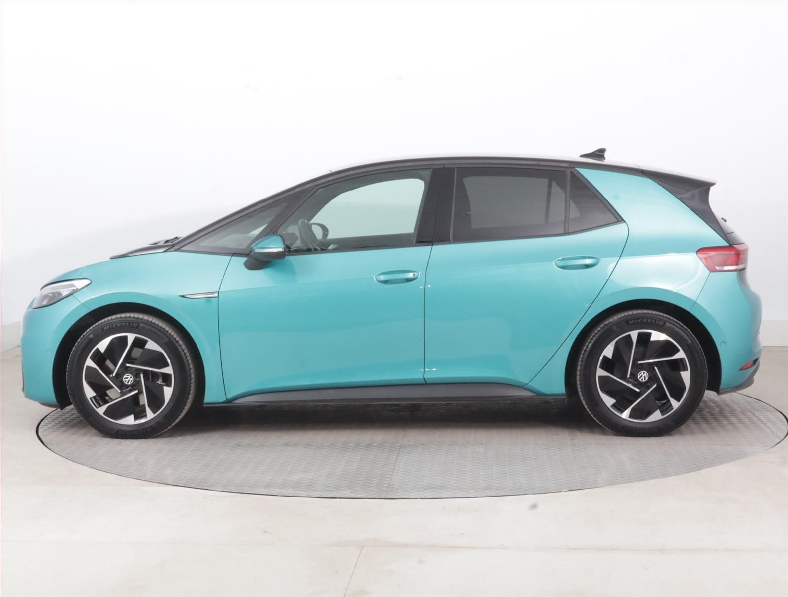 Volkswagen ID.3, 1st (62 kWh), SoH 89% - fotka 3