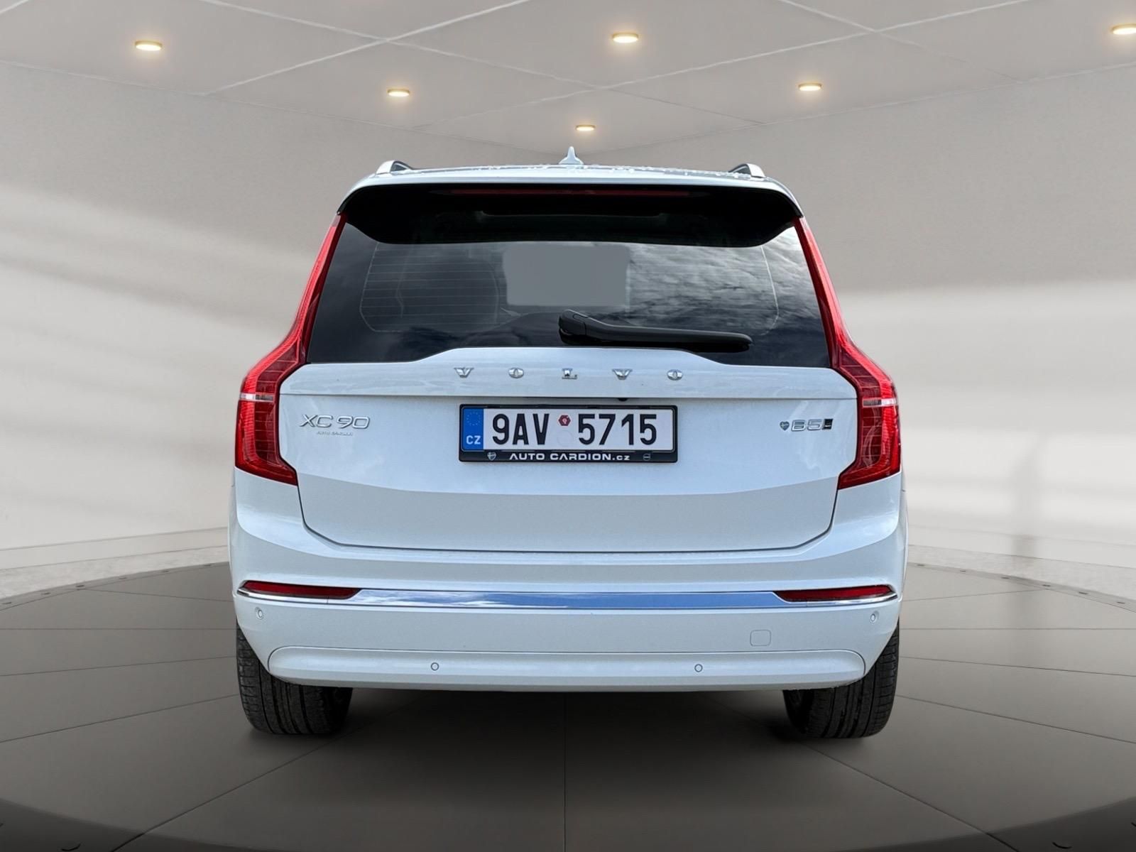 Volvo XC90, ULTIMATE BRIGHT B5 D 173kW AWD - fotka 5