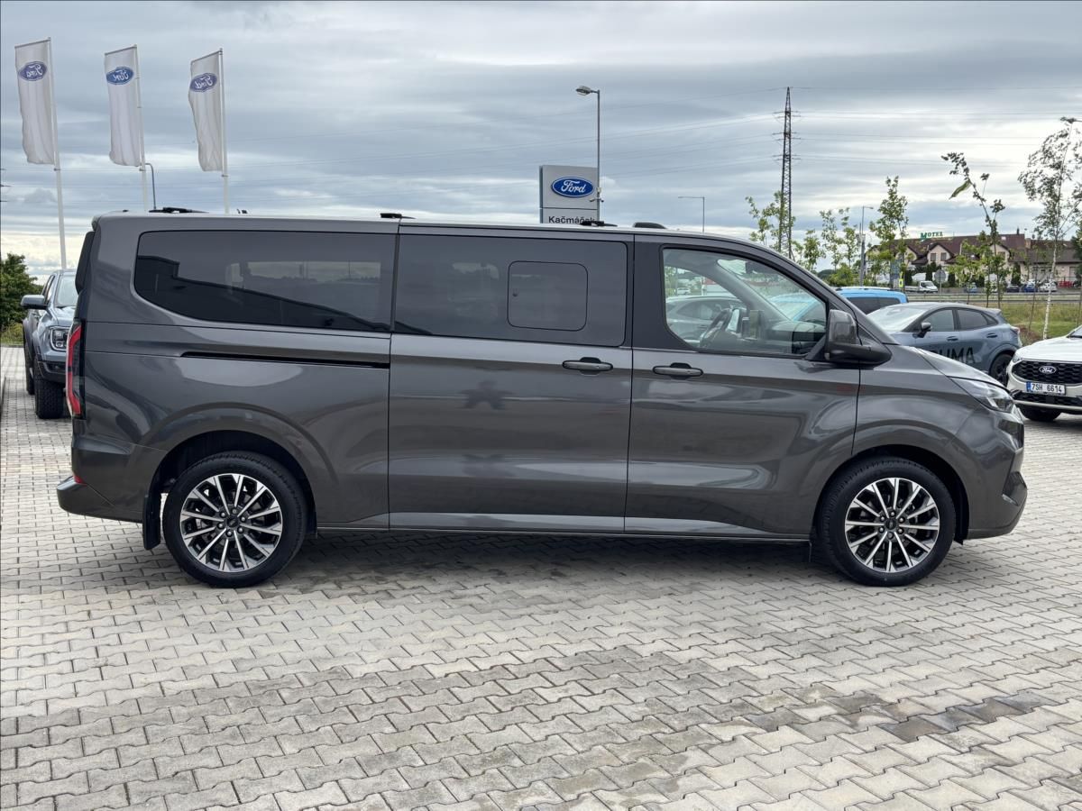 Ford Tourneo Custom, 2,0 EcoBlue 125kW TitaniumX L2 - fotka 6