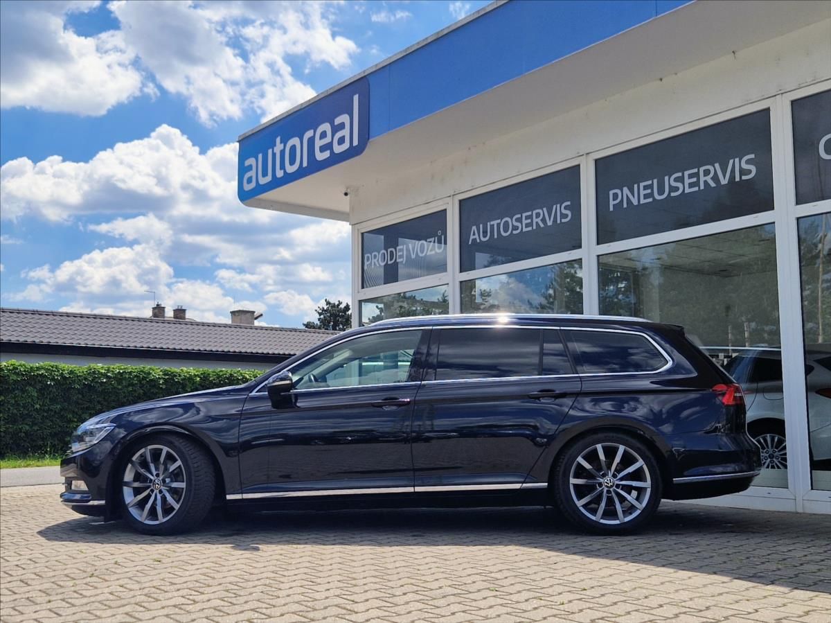 Volkswagen Passat, 2,0 TDI TOPSTAV - fotka 2