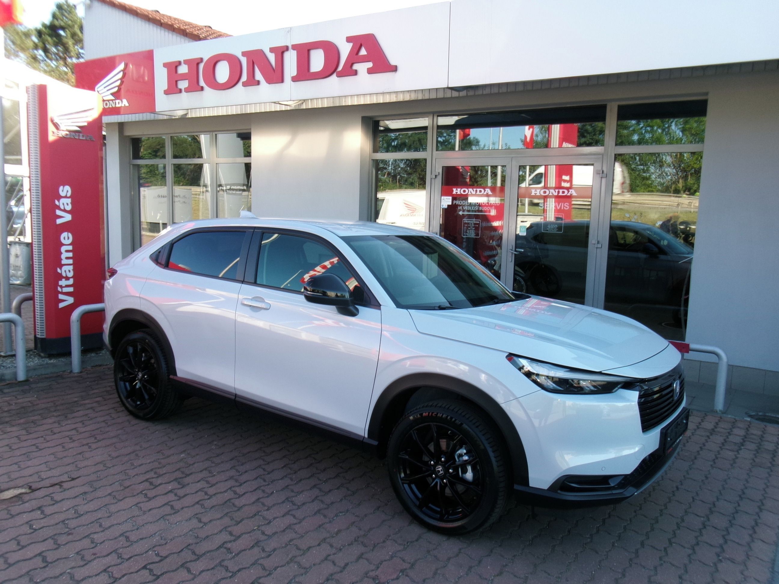 Honda HR-V, 1.5e:HEV ELEGANCE SPORT 27 - fotka 5