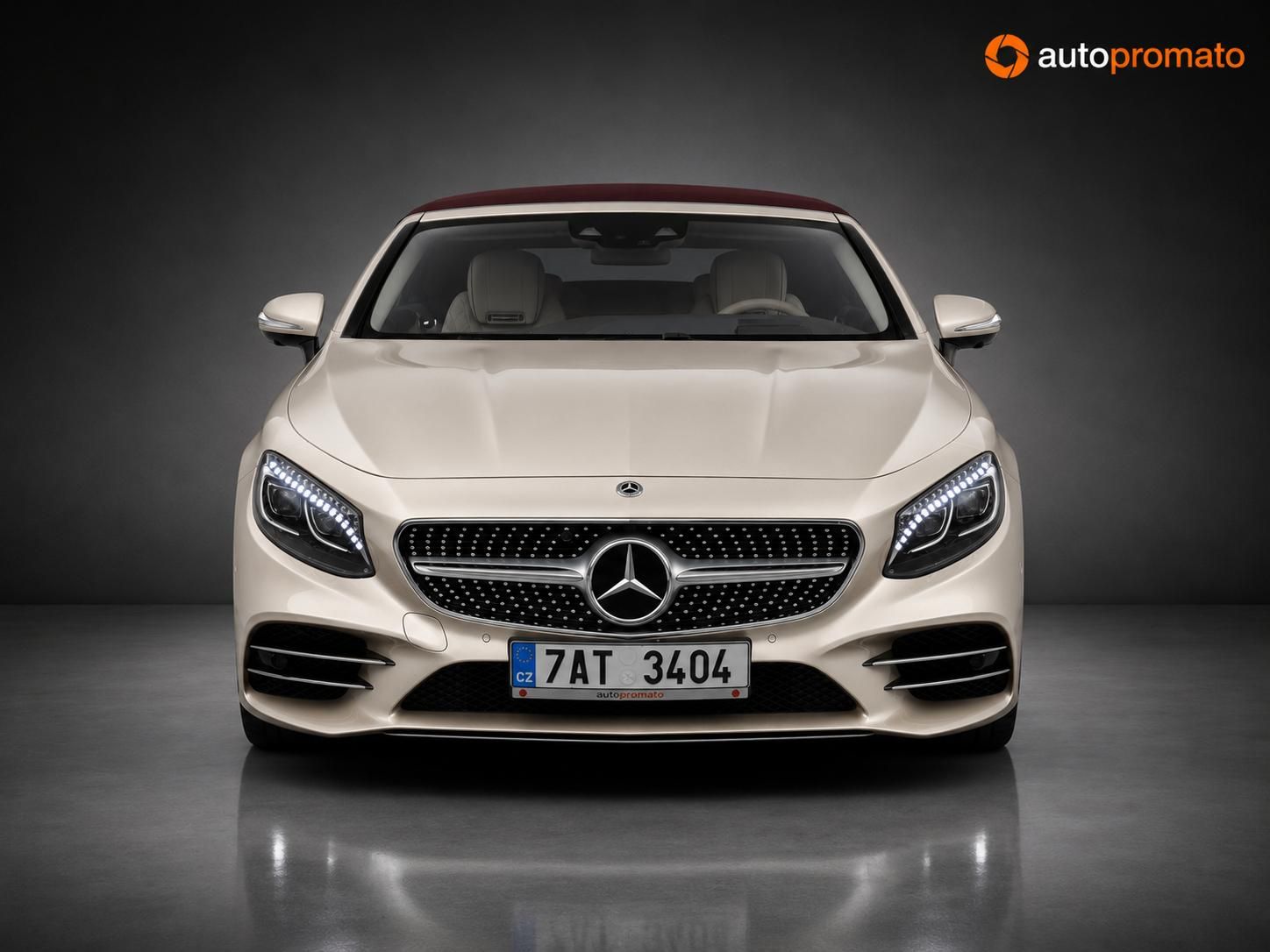 Mercedes-Benz Třídy S, 560 cabrio - fotka 3