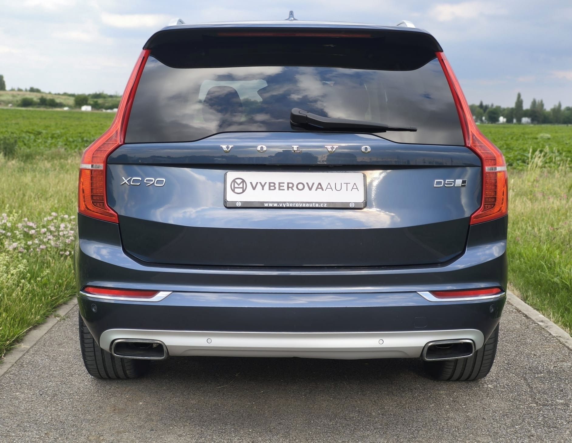 Volvo XC90, D5 2.0 173kW/AWD/Inscription/ - fotka 6