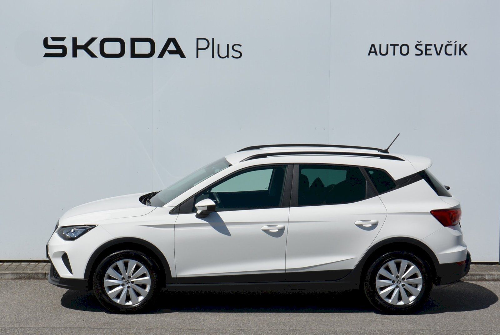 Seat Arona, 1.0 TSI 70 kW Style - fotka 3