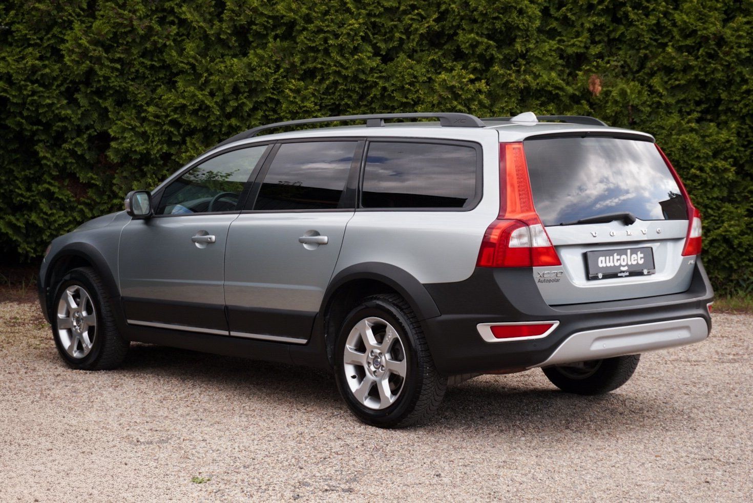 Volvo XC70, 2.4 D5 - fotka 2