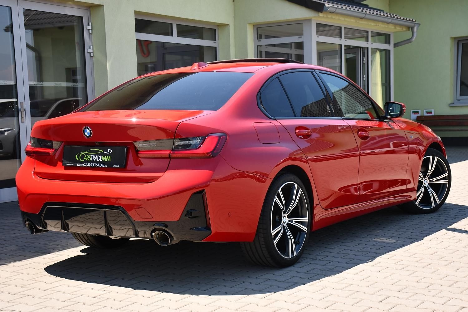 BMW Řada 3, 320d xDrive M-SPORT 3L-ZÁRUKA - fotka 4