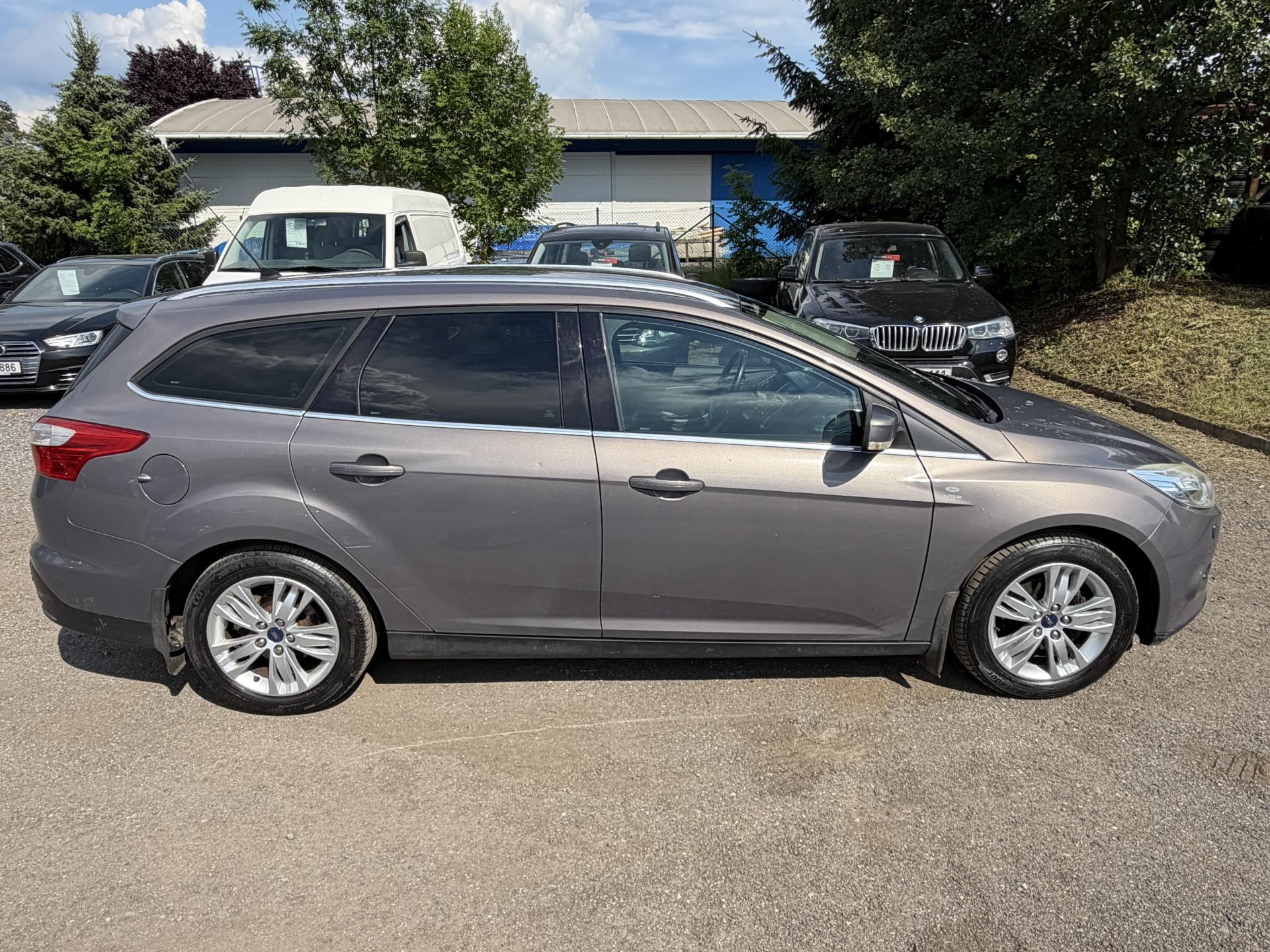 Ford Focus, 1.6i AUTOMAT - fotka 6