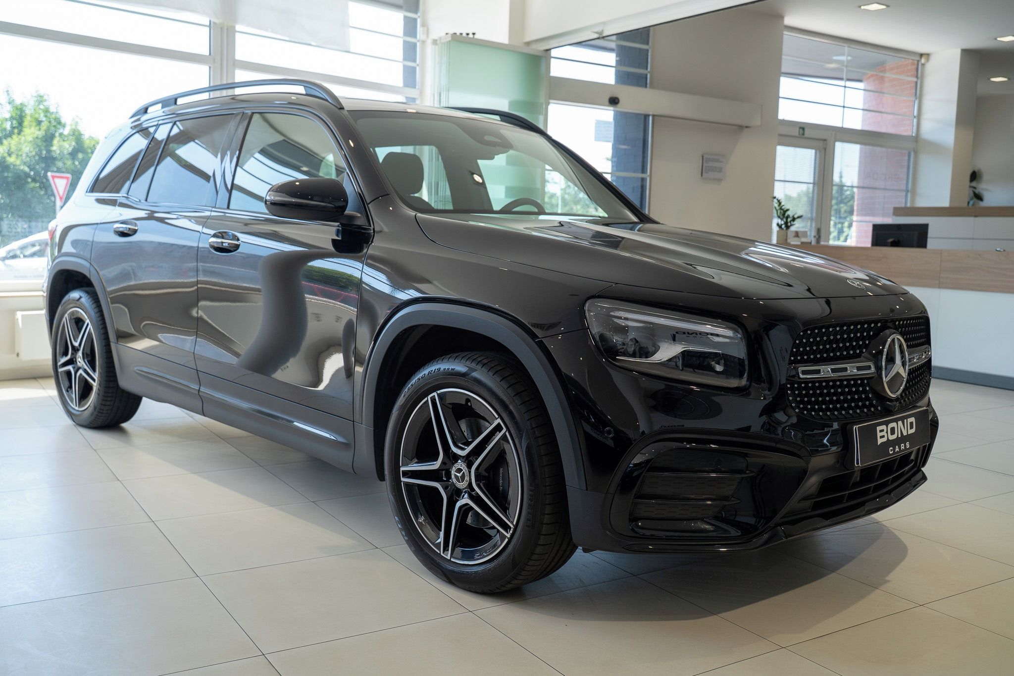 Mercedes-Benz GLB, 200 d 4M/AMGPREMIUM/ESP/LED - fotka 2