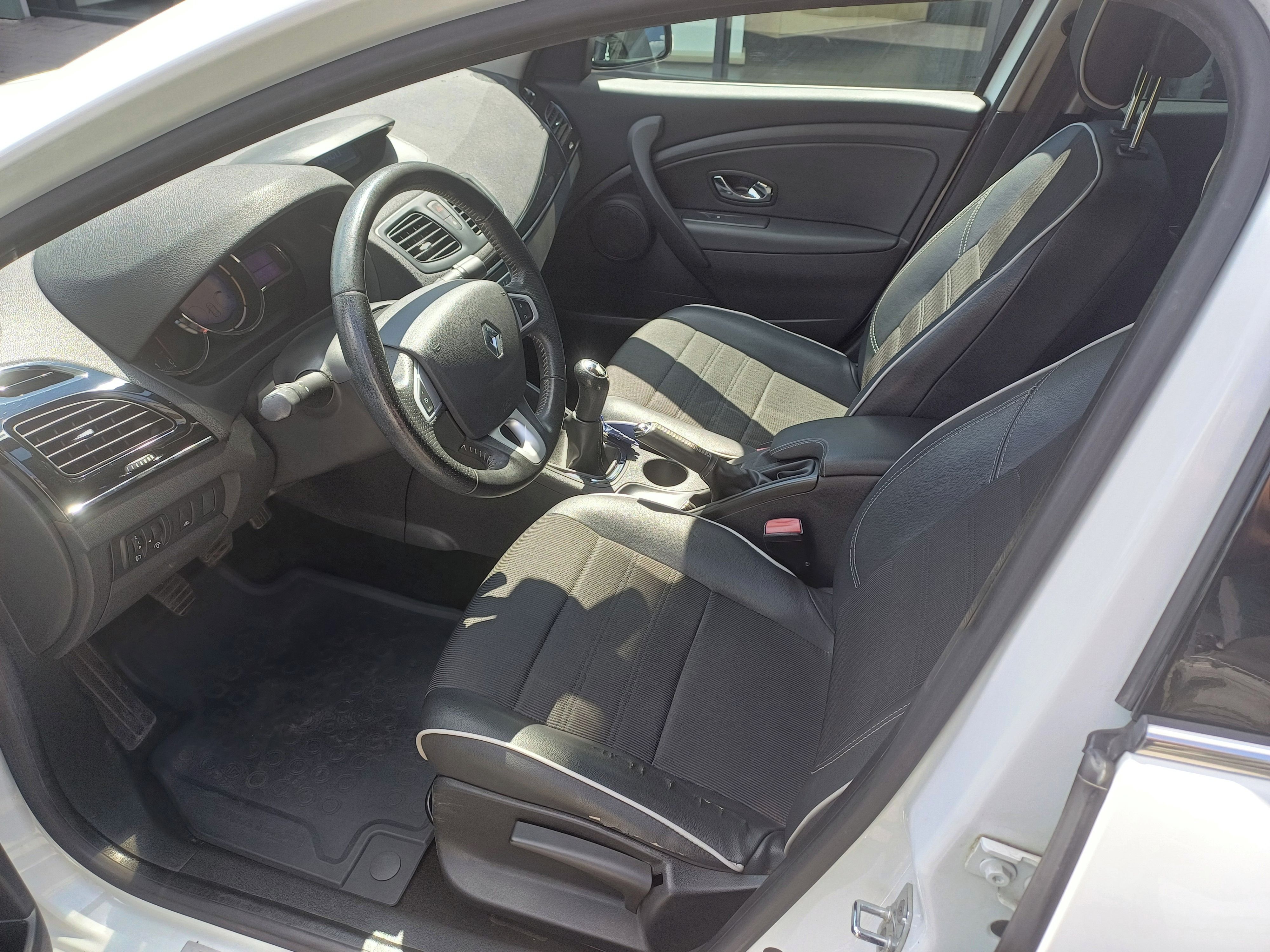 Renault Fluence, 1.6 82kW - fotka 6