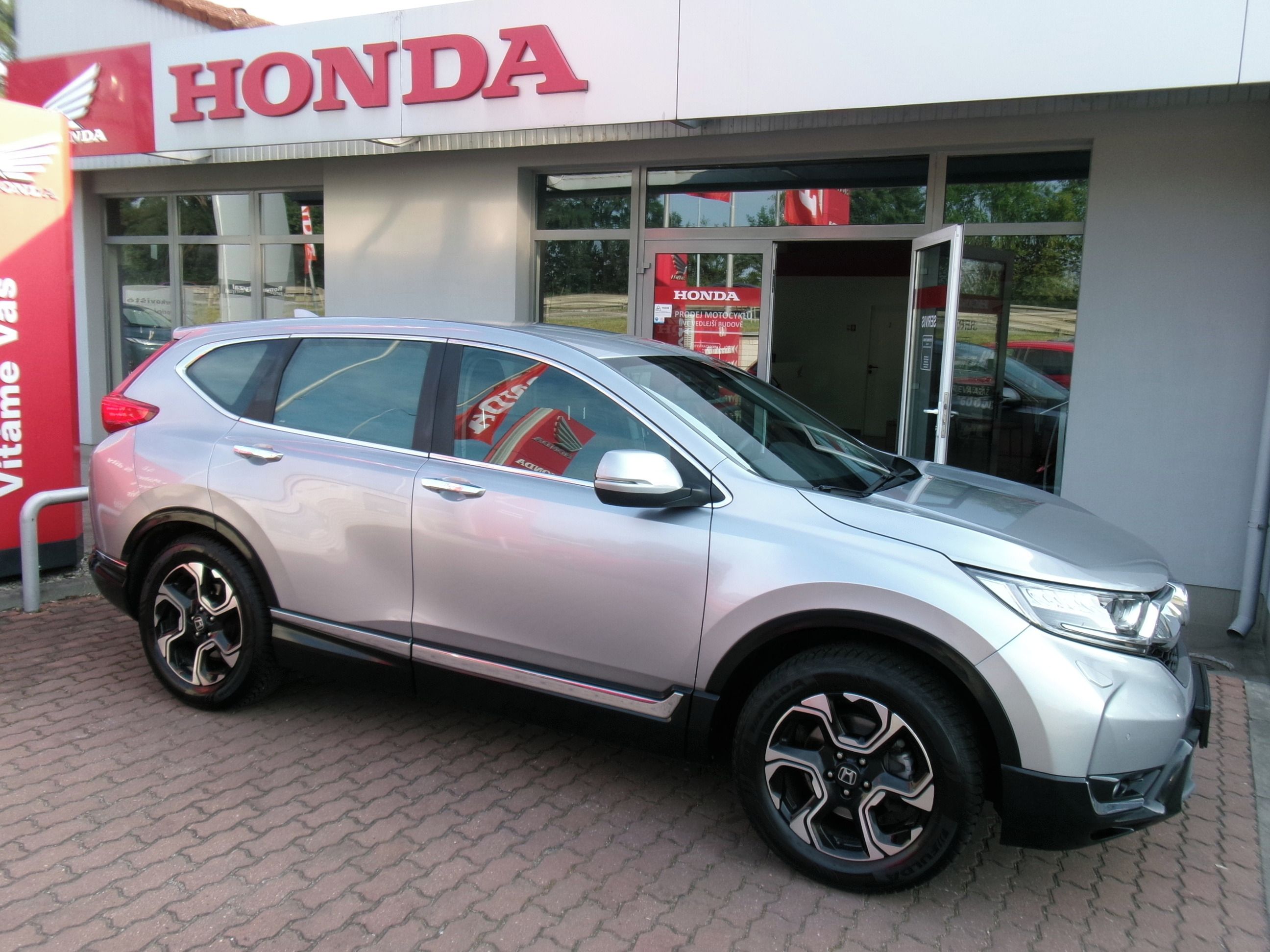 Honda CR-V, 172PS MT ELEGANCE PLUS, ČR - fotka 3