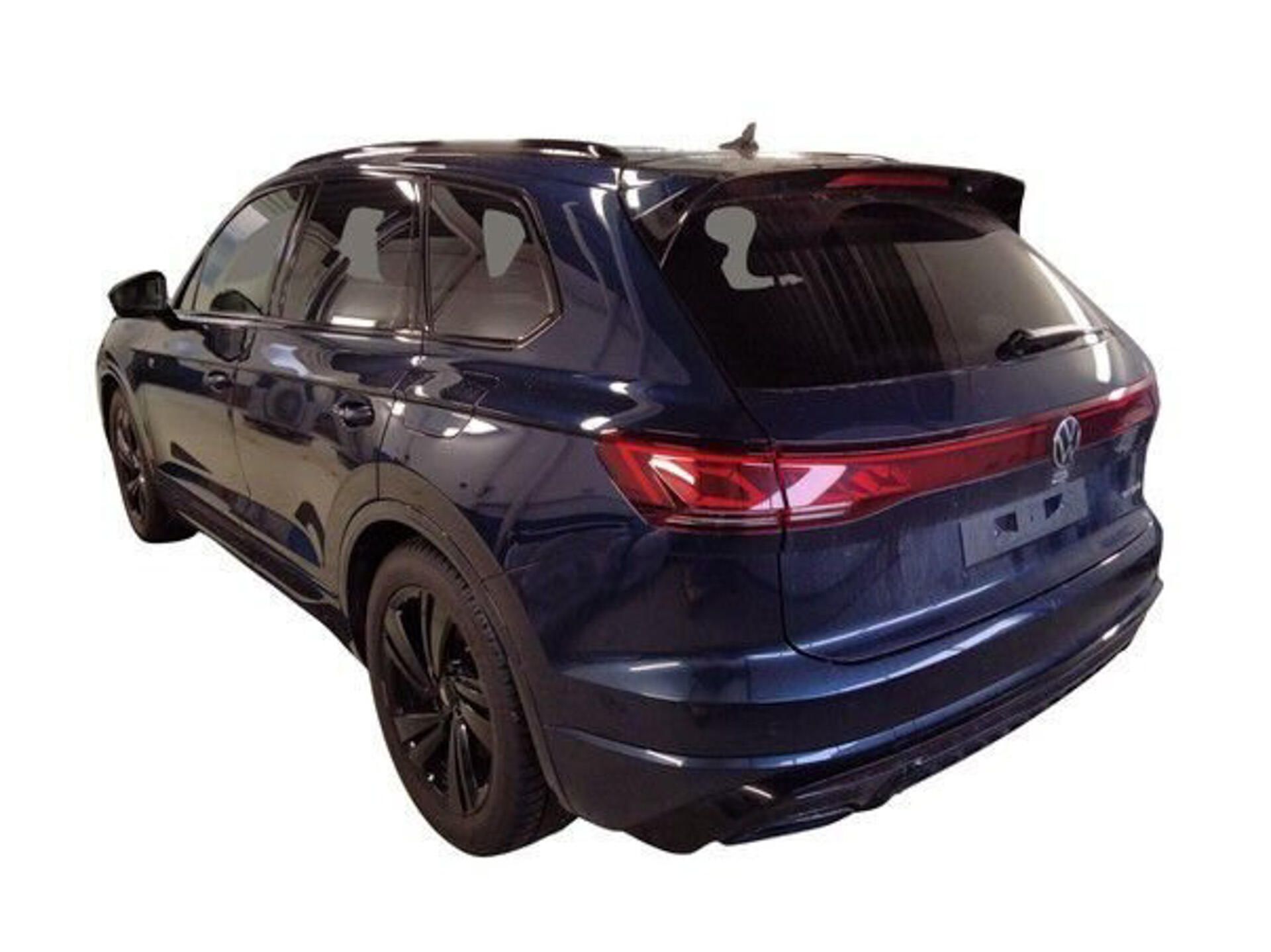 Volkswagen Touareg, R eHybrid 4M HuD IQ 360 Venti - fotka 4