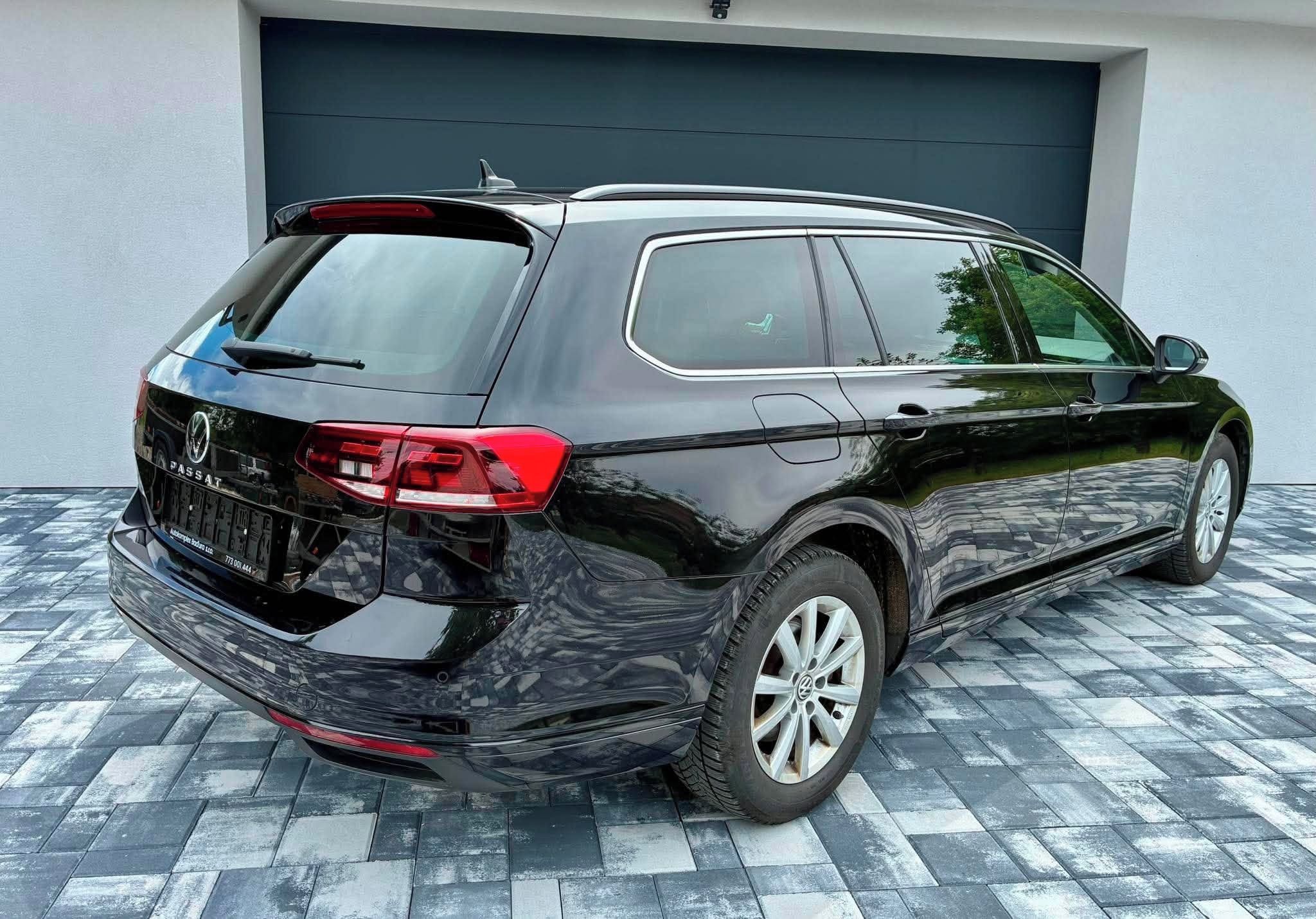 Volkswagen Passat Variant, 2.0 TDI 110kw Business - fotka 6