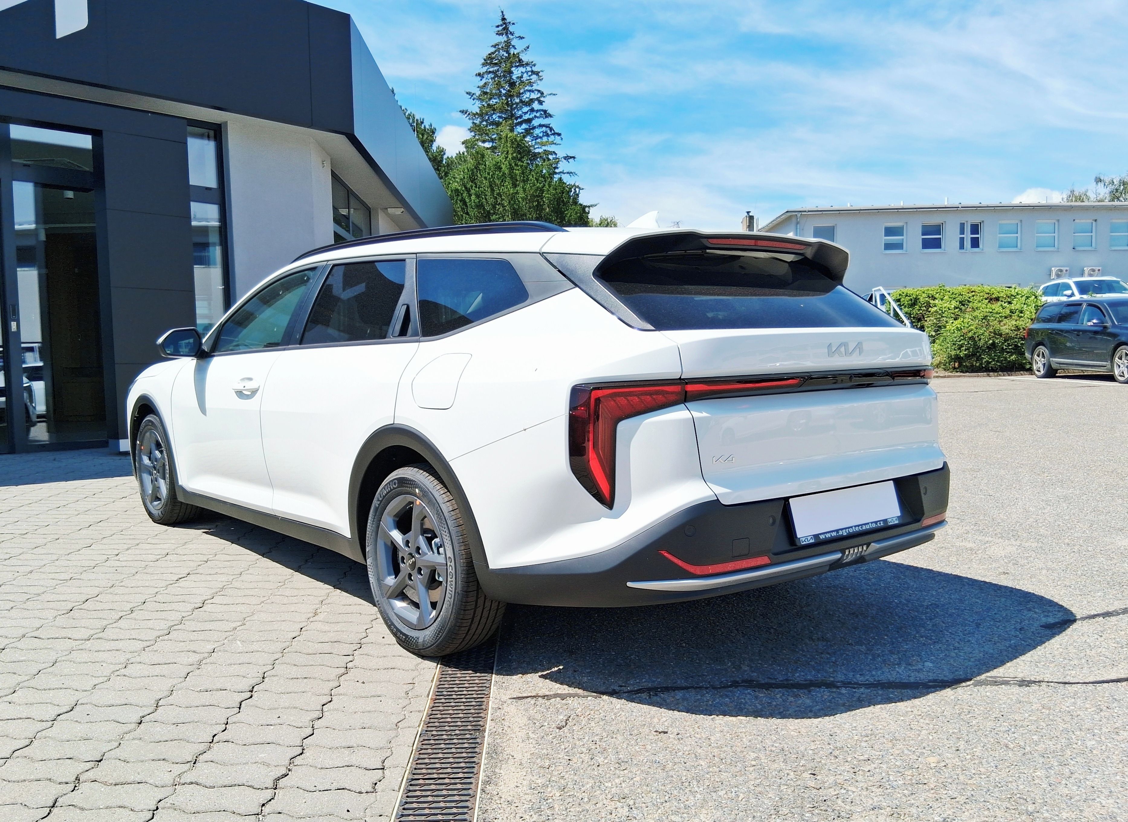 Kia K4, 1.0 T-GDI 115 k/85 kW Exclusiv - fotka 4