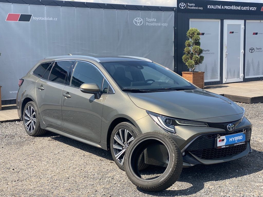 Toyota Corolla, 1.8HSD, ČR, StyleTech, záruka