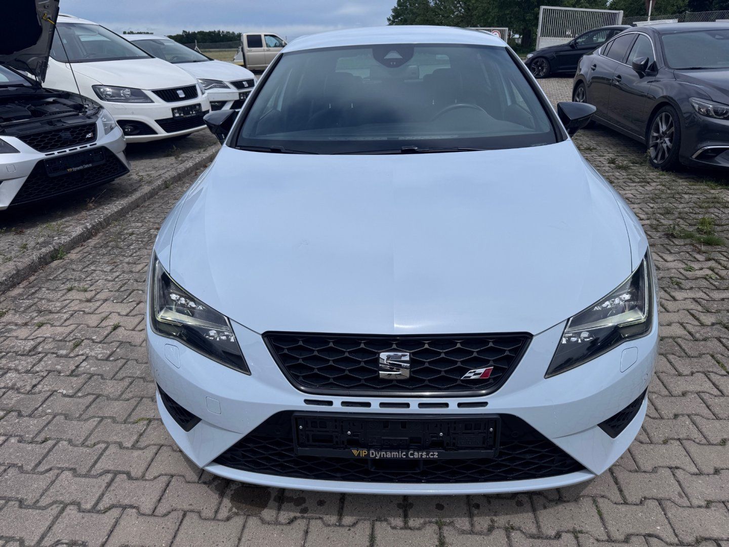 Seat Leon, 2.0 TSI Cupra 280 - fotka 2