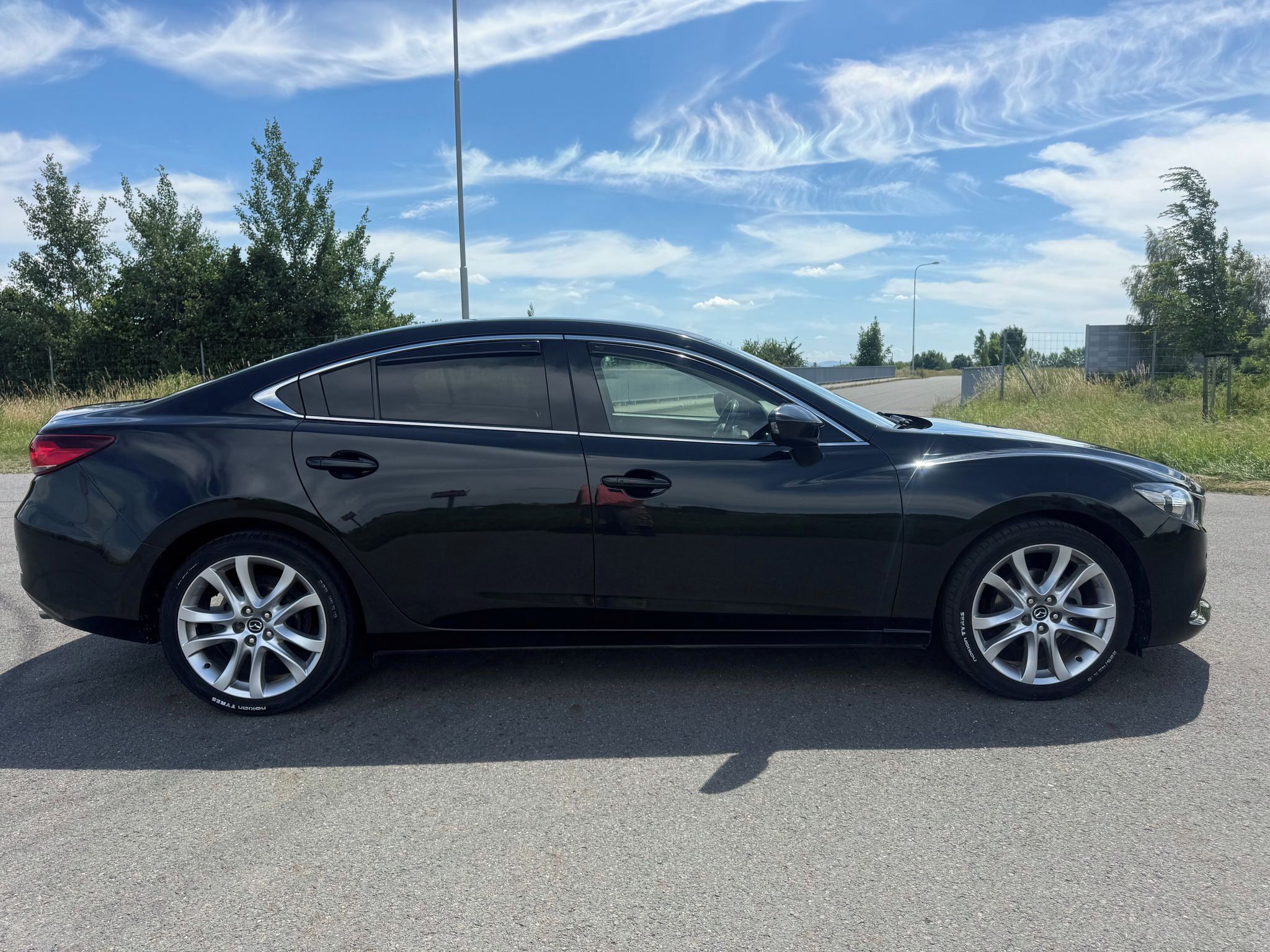 Mazda 6, Revolution Top 2,2 130 kW - fotka 6