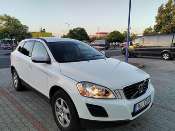 Volvo XC60 D3 AT, Tažné