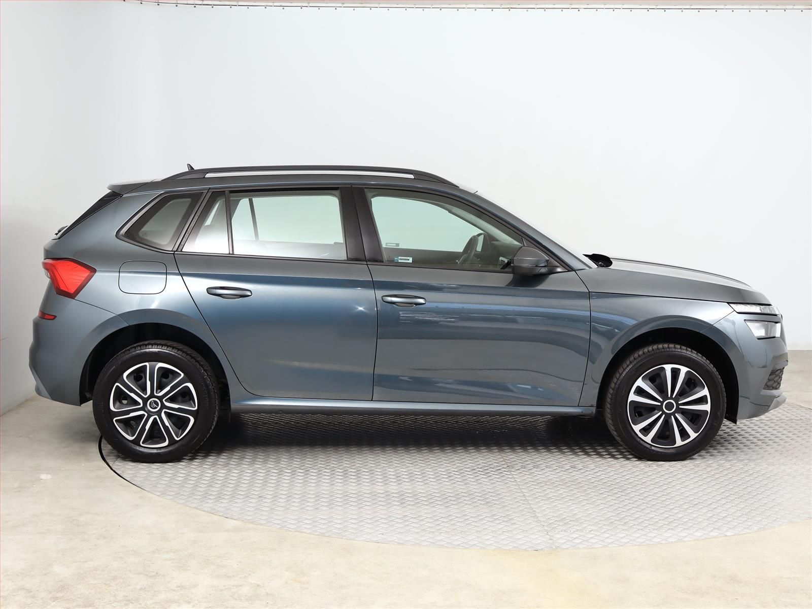 Škoda Kamiq, 1.5 TSI, ČR,1.maj, Serv.kniha - fotka 6