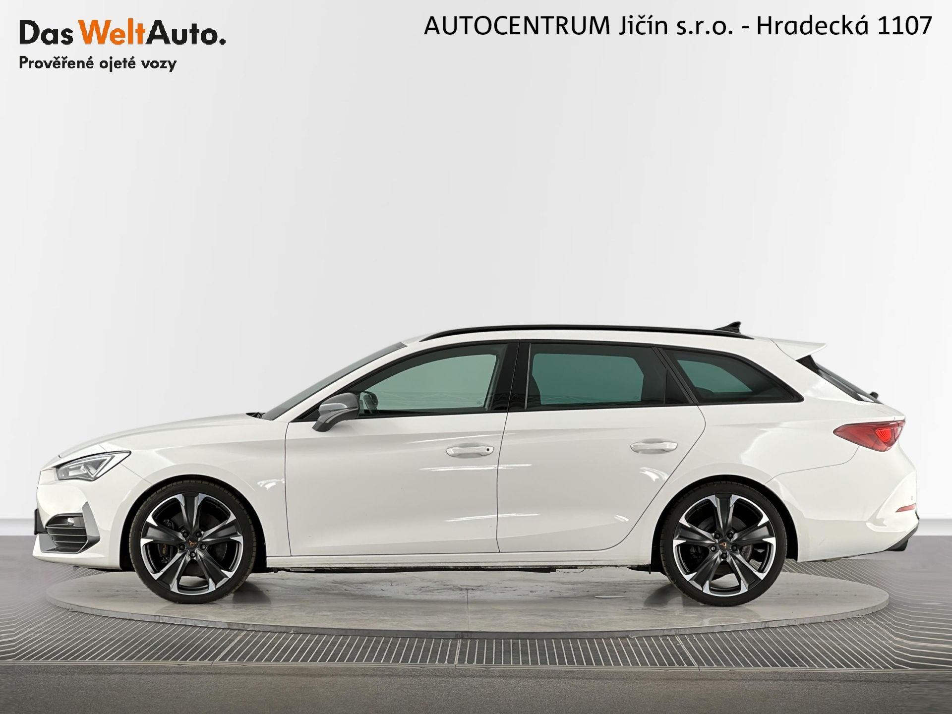 Seat Leon, SP 2.0 TSI 180kW DSG - fotka 3