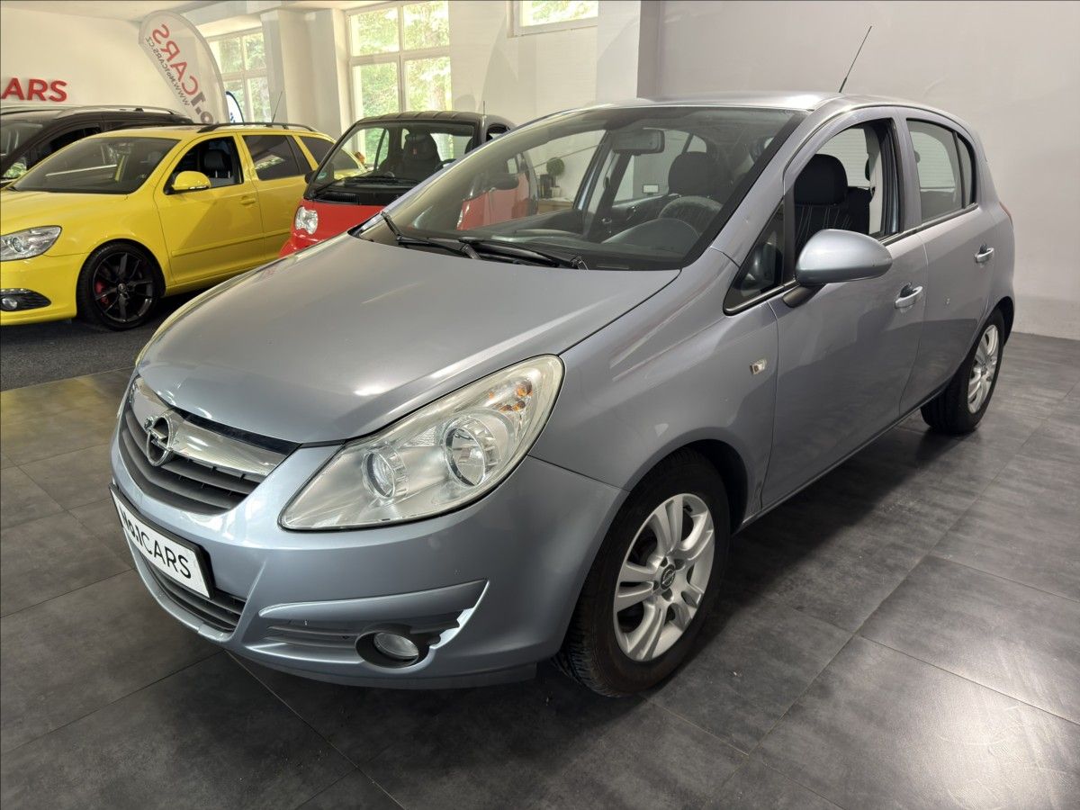 Opel Corsa, 1,2   i KLIMATIZACE TAŽNÉ - fotka 3