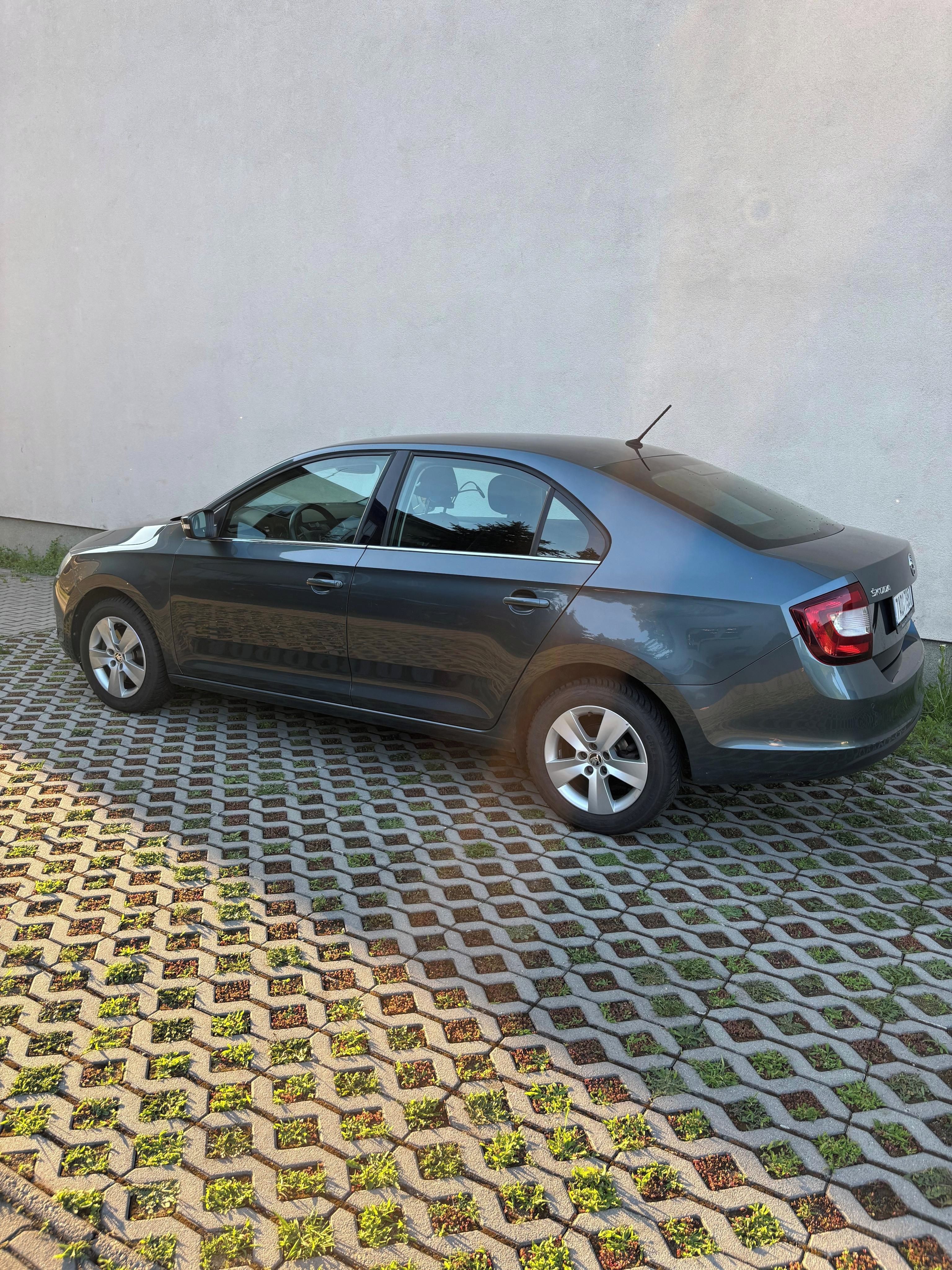 Škoda Rapid, 1.0Tsi 81KW, 80.823km - fotka 2
