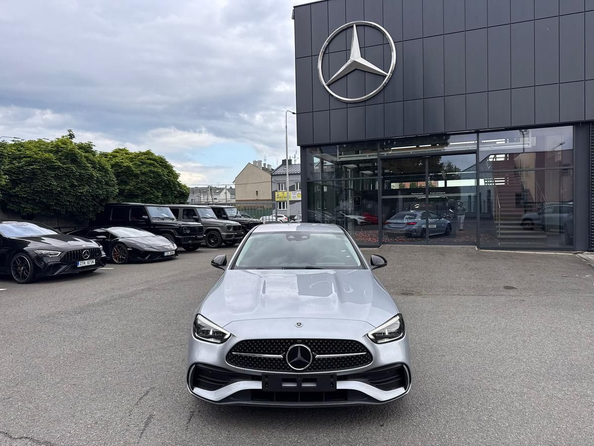 Mercedes-Benz Třídy C, C 220 d 4MATIC - fotka 2