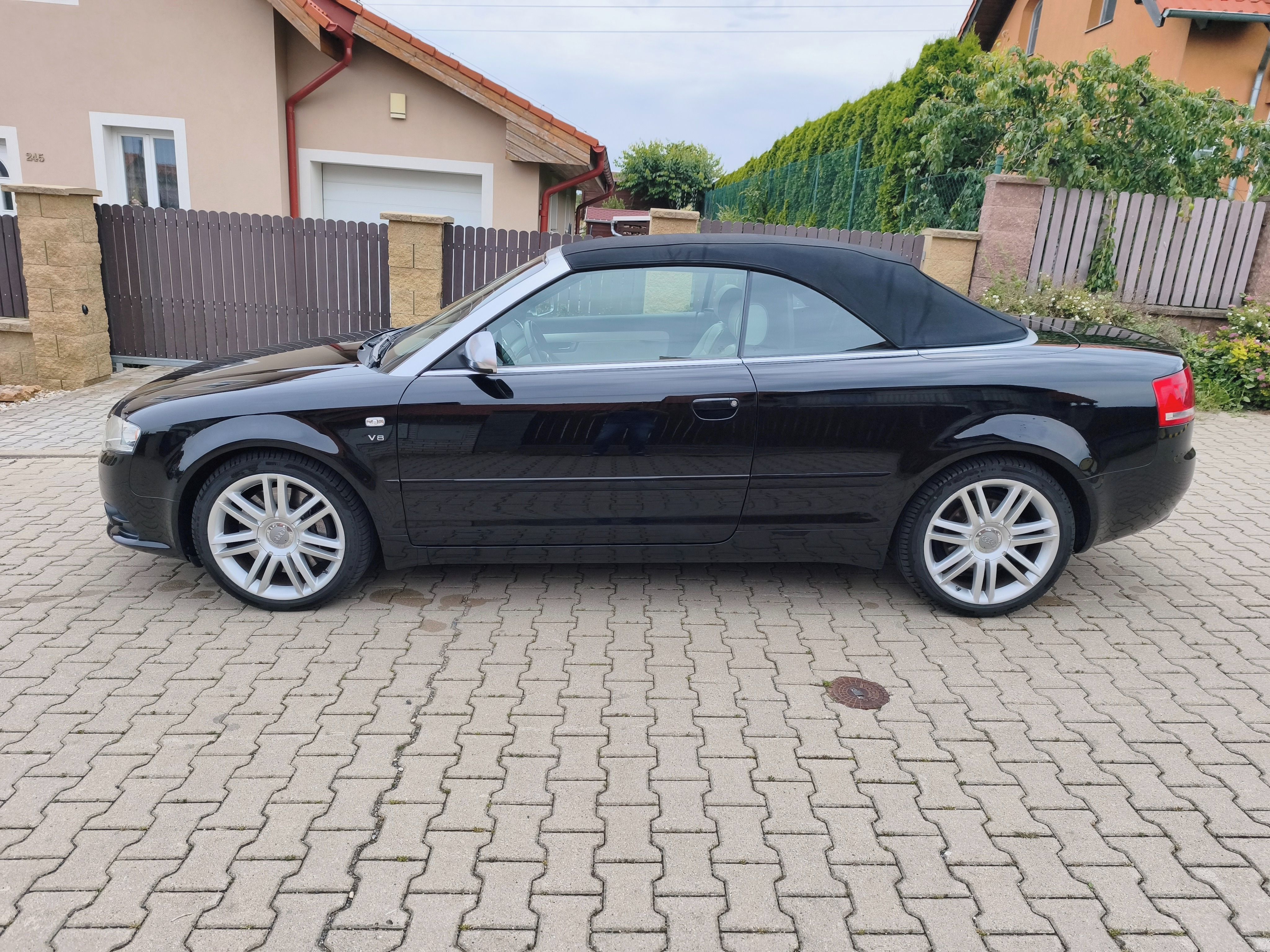 Audi S4, V8*CC*Nav*android*CarPl*Servis - fotka 2