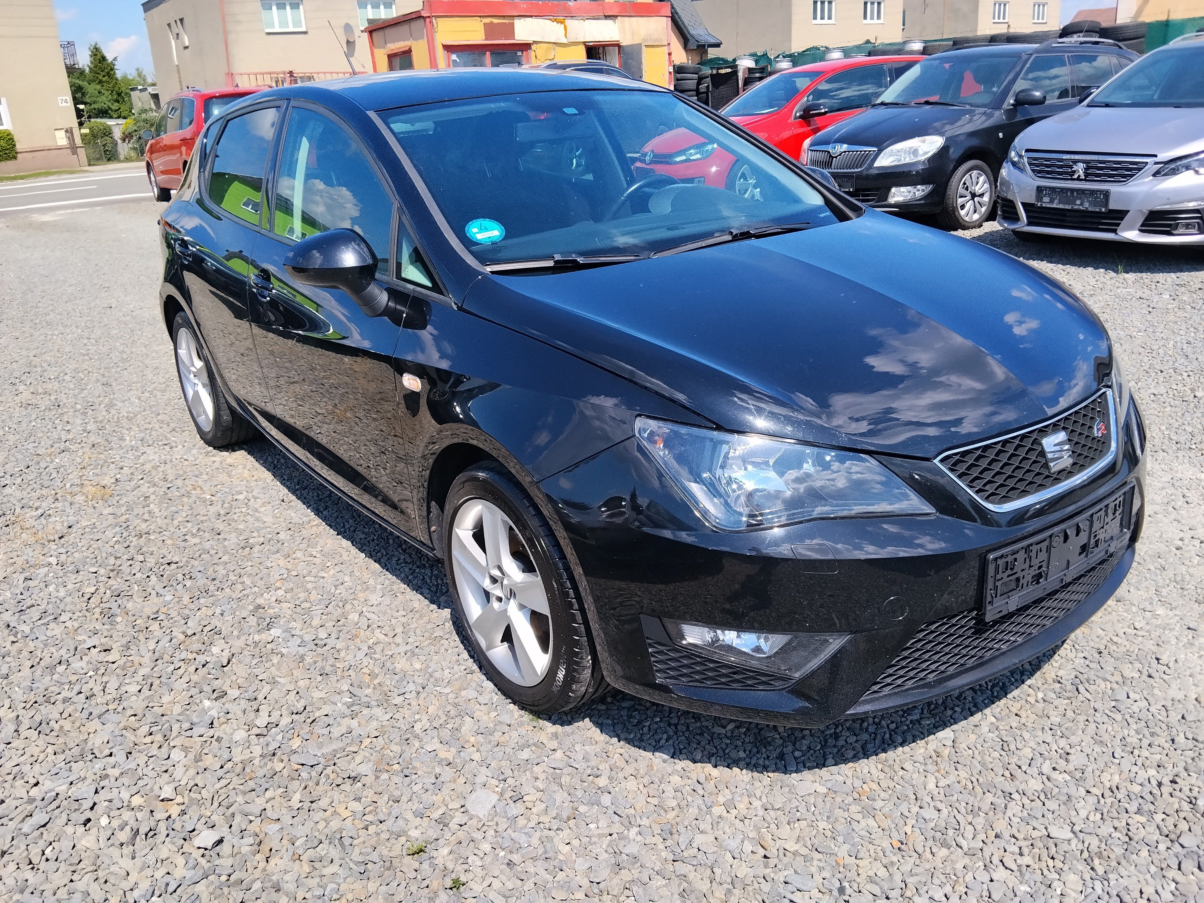 Seat Ibiza, FR 1.2 TSI Výhřev. sed., Klima - fotka 4