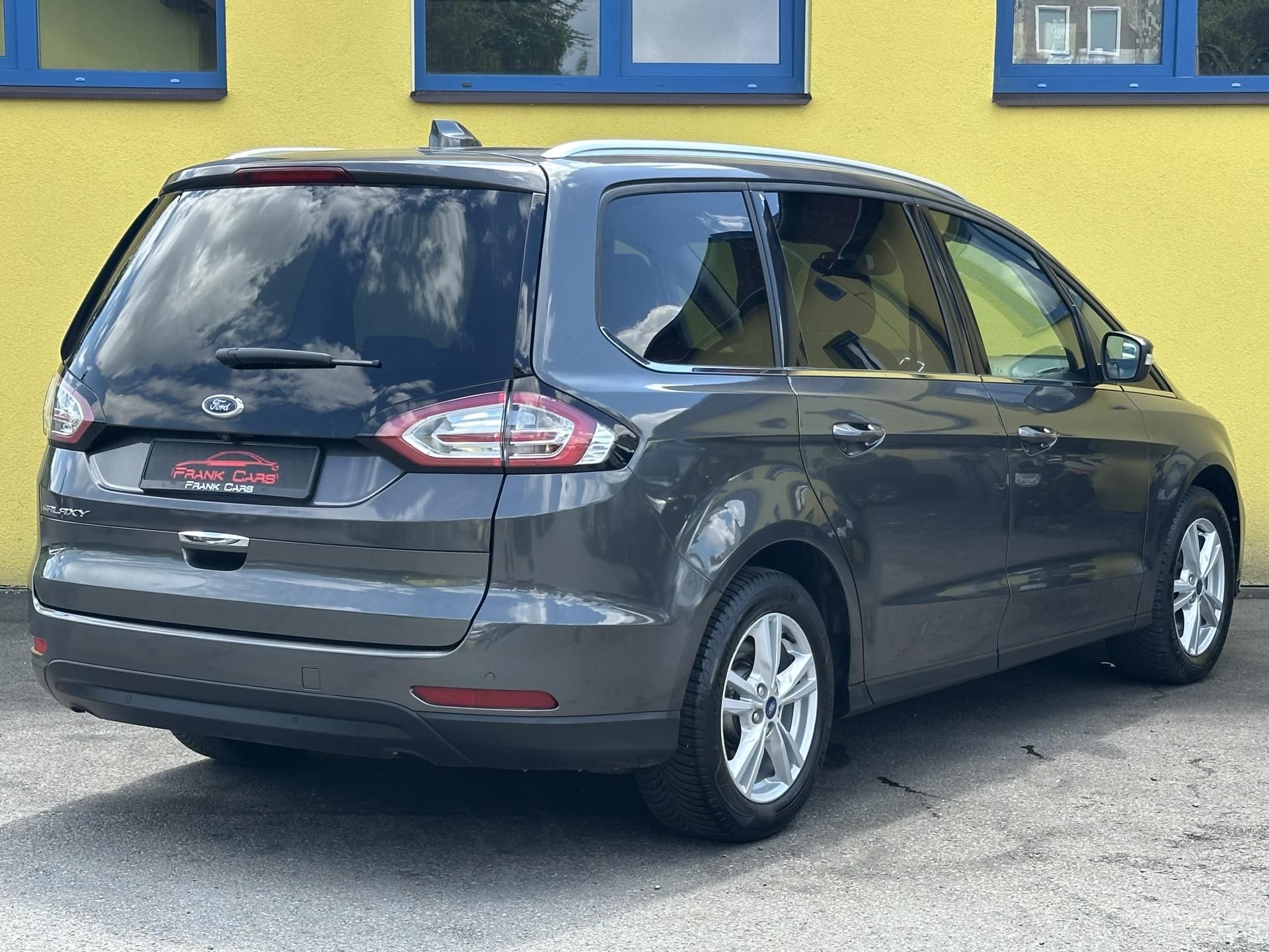 Ford Galaxy, 1.5/121kW TITANIUM  *7.Míst* - fotka 4