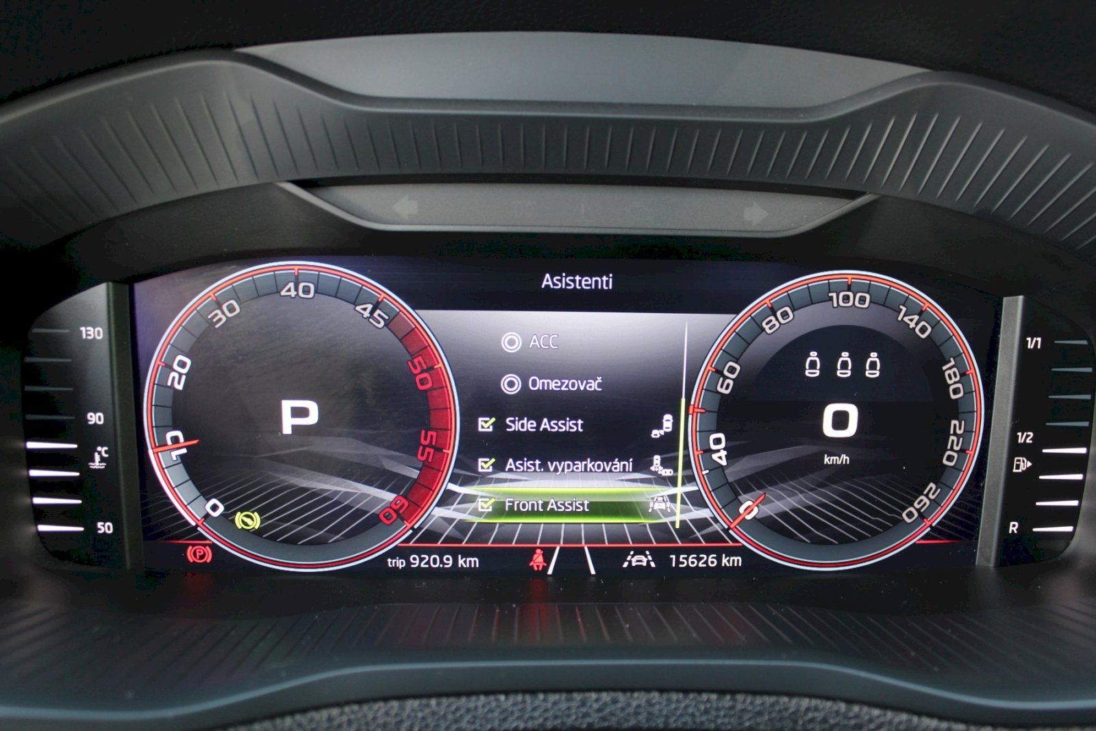 Škoda Karoq, 2.0TDI/110kW SPORTLINE WEBASTO - fotka 6