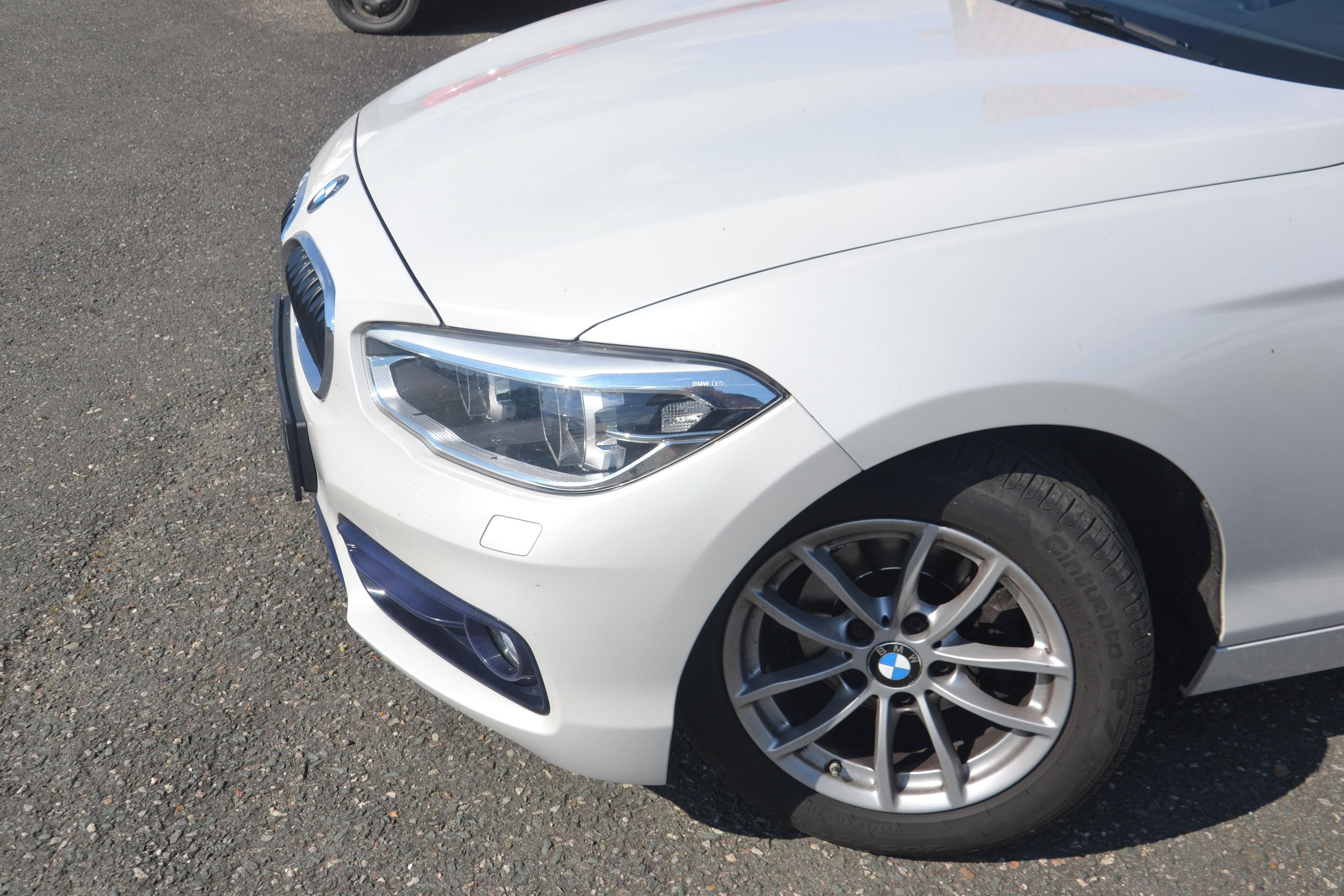 BMW Řada 1, 118i nové CZ, automat - fotka 2