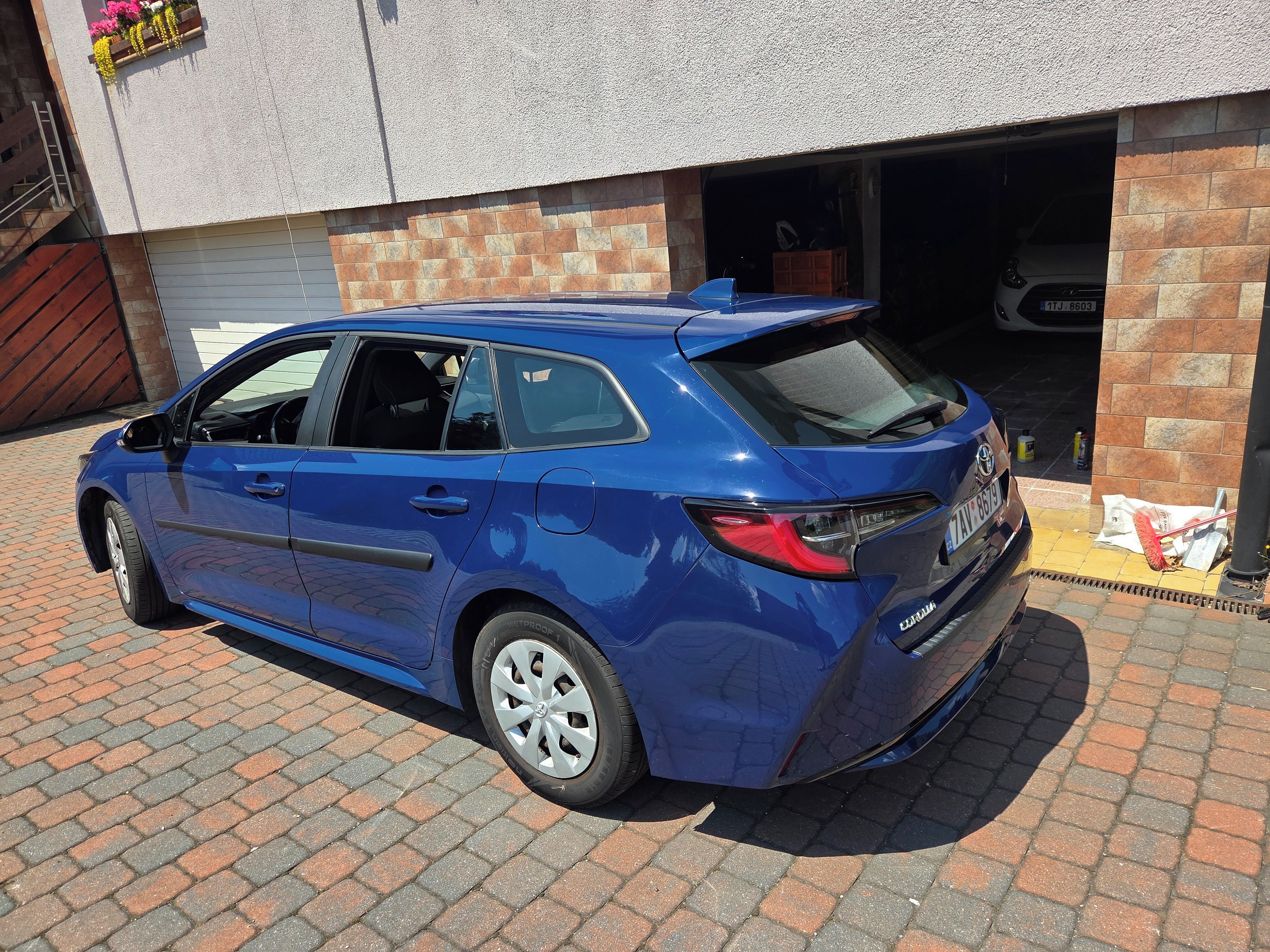 Toyota Corolla, TS Comfort 1.2T, ČR, DPH - fotka 5