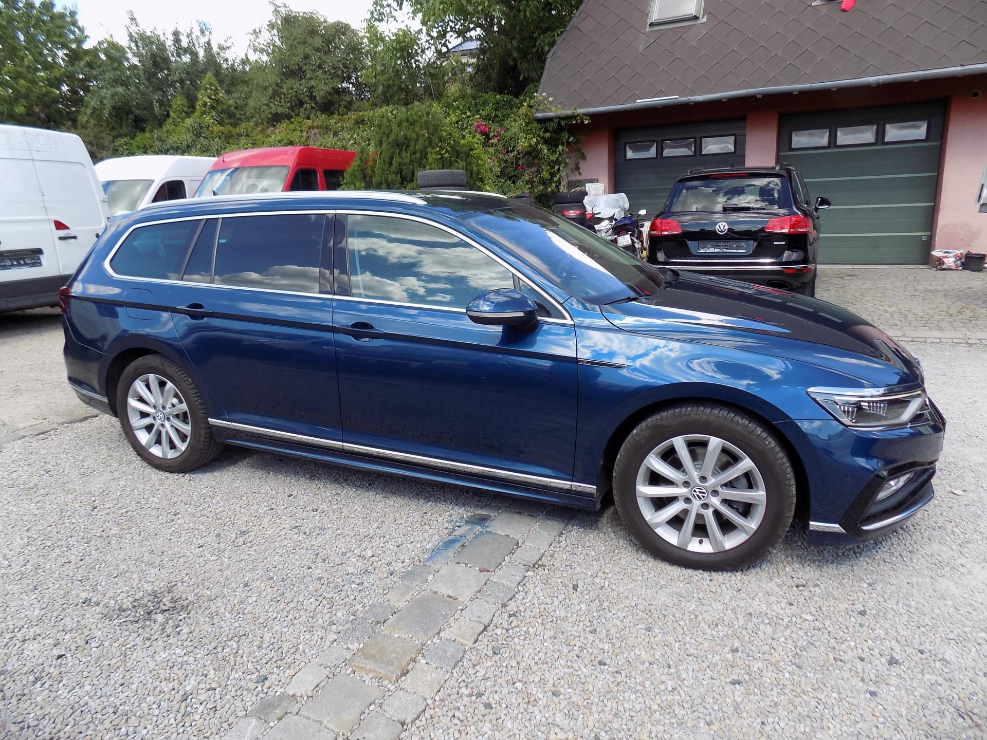 Volkswagen Passat, 2,0 TDI R-LINE, MATRIX, ALCAN. - fotka 6