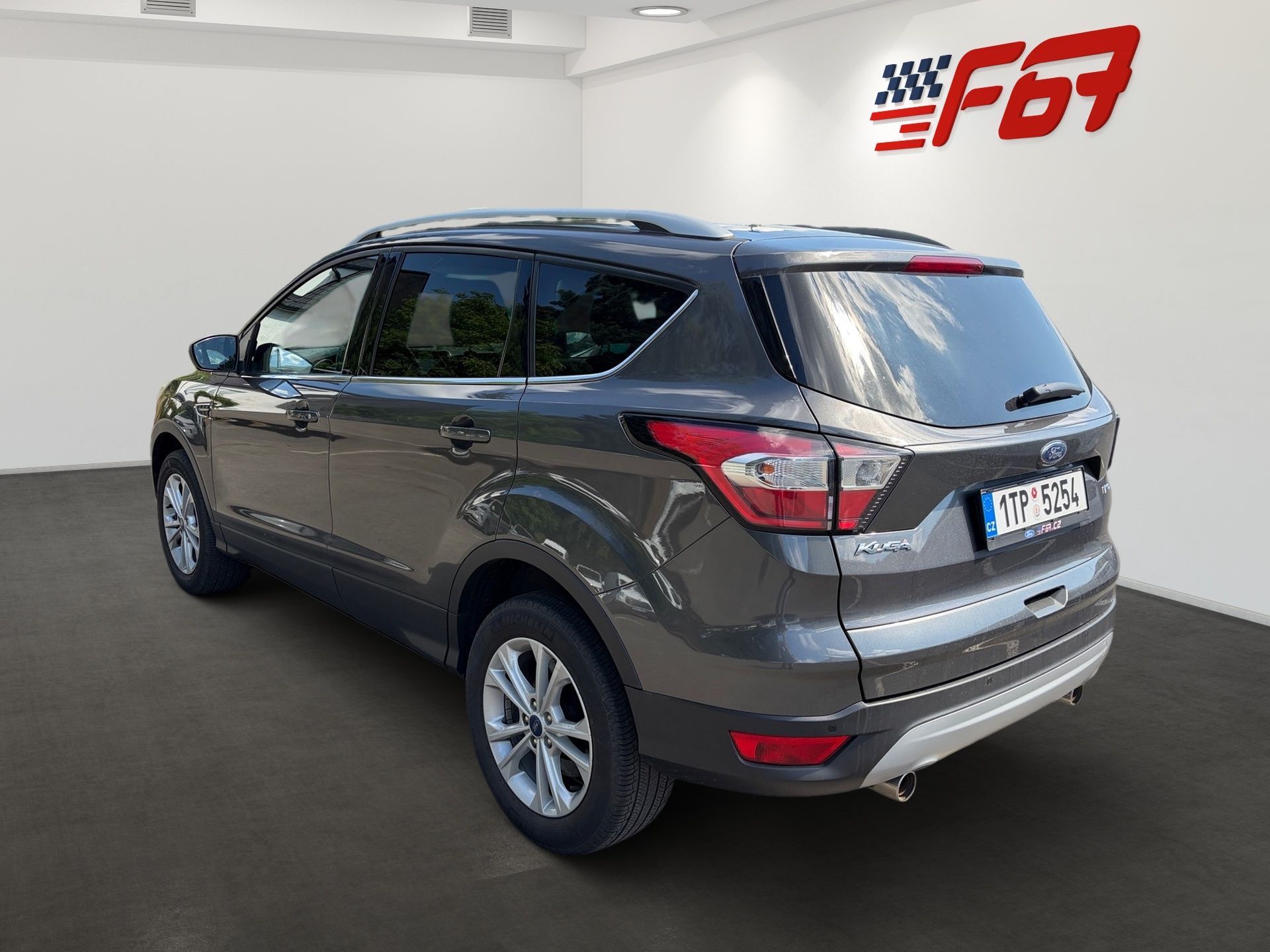 Ford Kuga, CZ AWD Titanium man. ZÁRUKA od - fotka 4