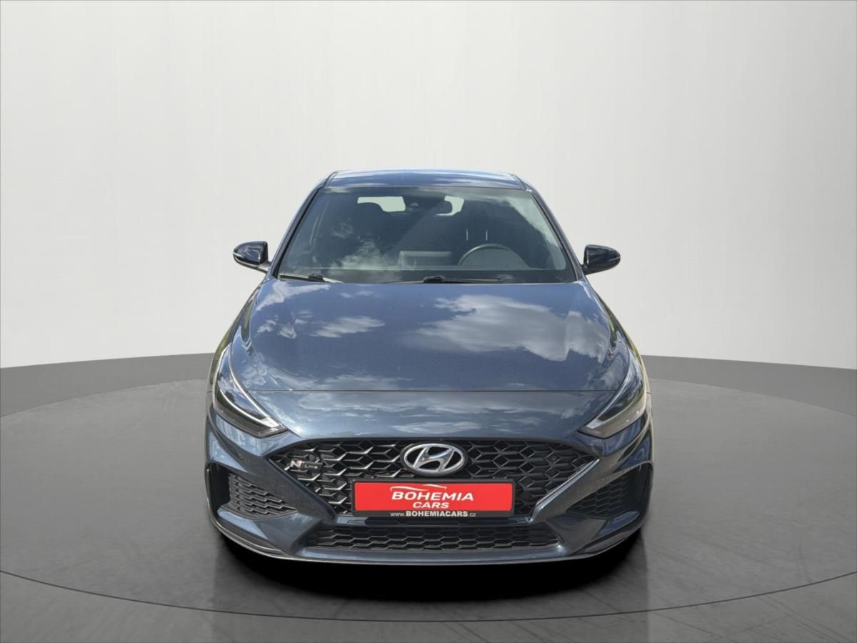 Hyundai i30, 1,5 1.5 T-GDI MildH Family DCT - fotka 2