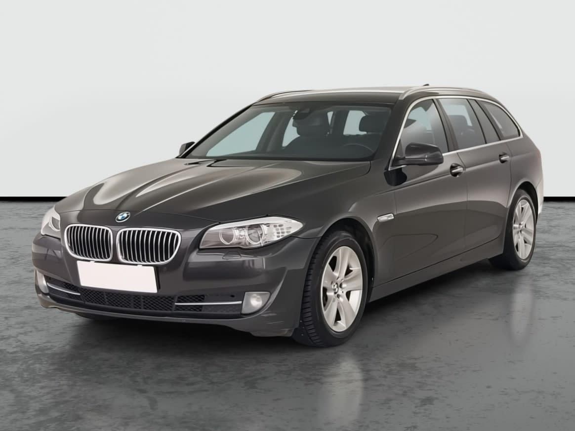 BMW Řada 5, 520d, Navi, Kožené sedačky - fotka 2