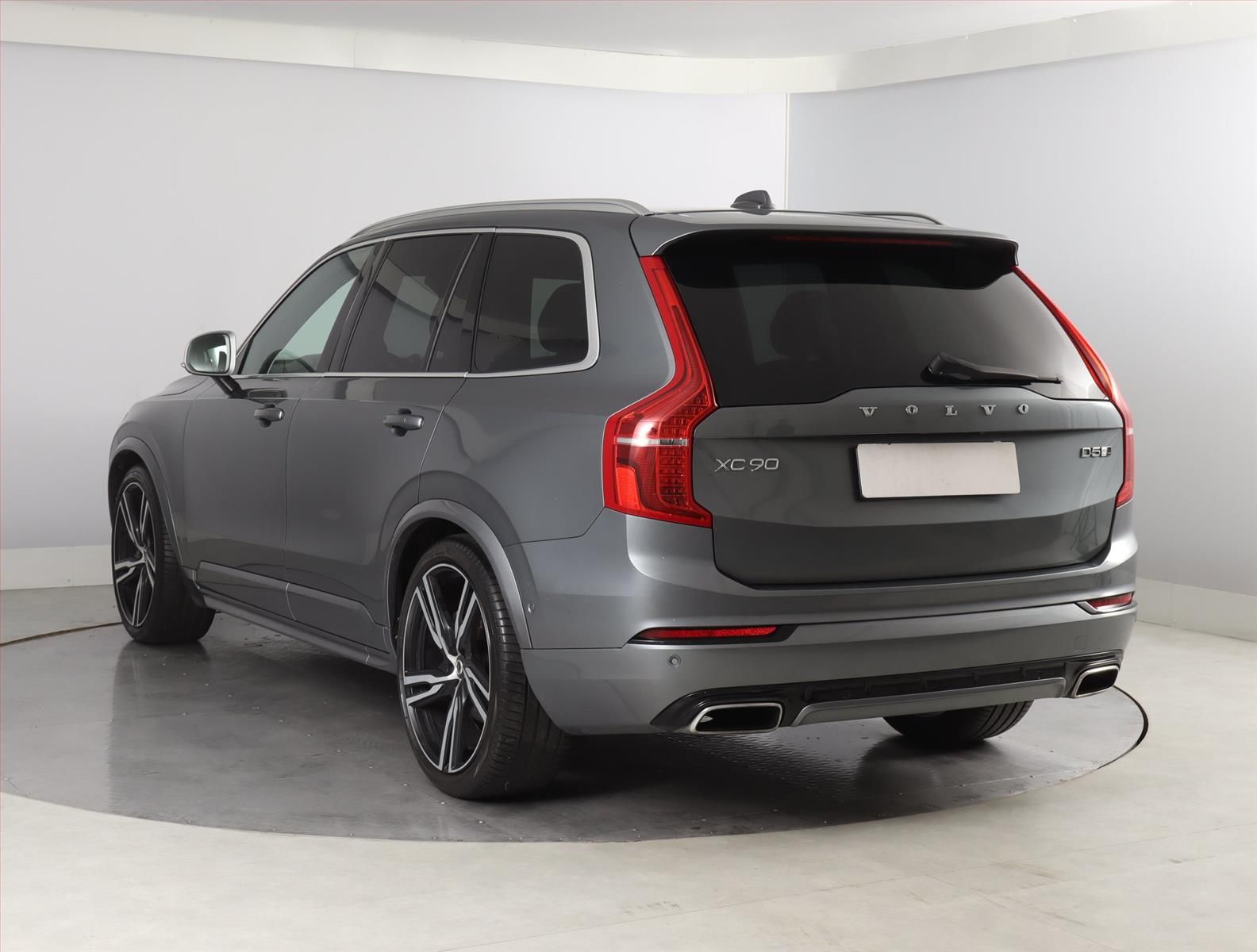 Volvo XC90, D5 AWD, 4X4, Automat, ČR - fotka 4