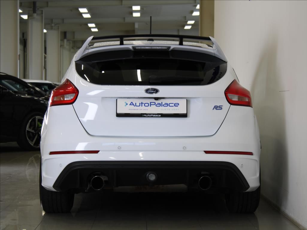 Ford Focus, 2,3 RS 257kW 4x4 33tkm! ČR - fotka 4