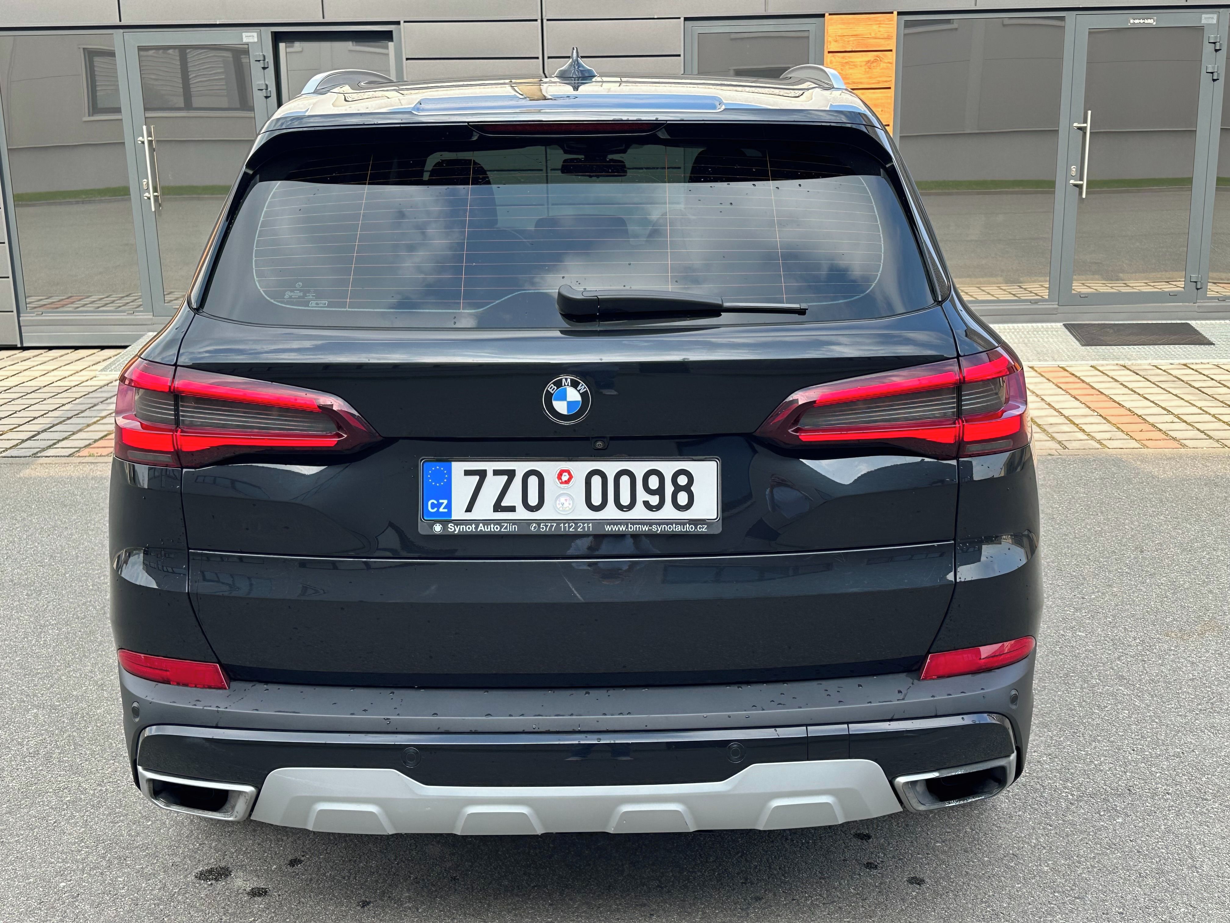 BMW X5, xDrive 30d, + zimní pneu - fotka 6