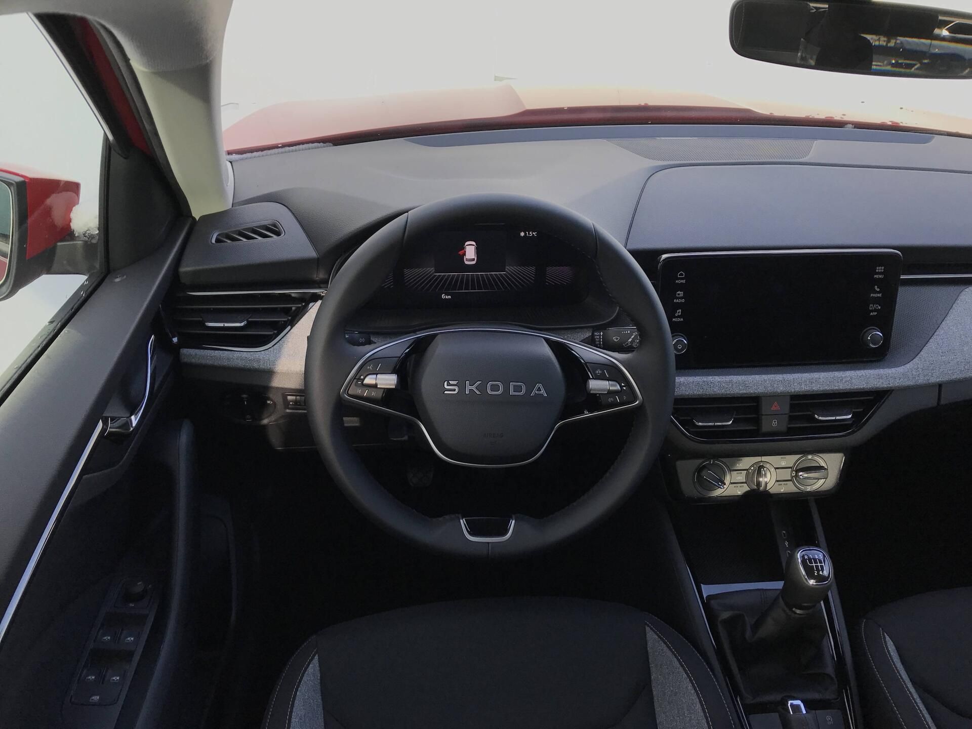 Škoda Kamiq, Classic 6MP 1,0TSI - fotka 3
