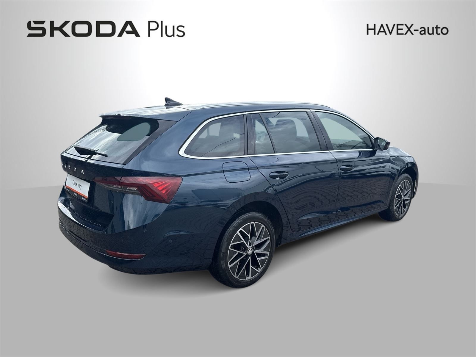Škoda Octavia, Combi 2.0 TDI DSG Style+ - fotka 2