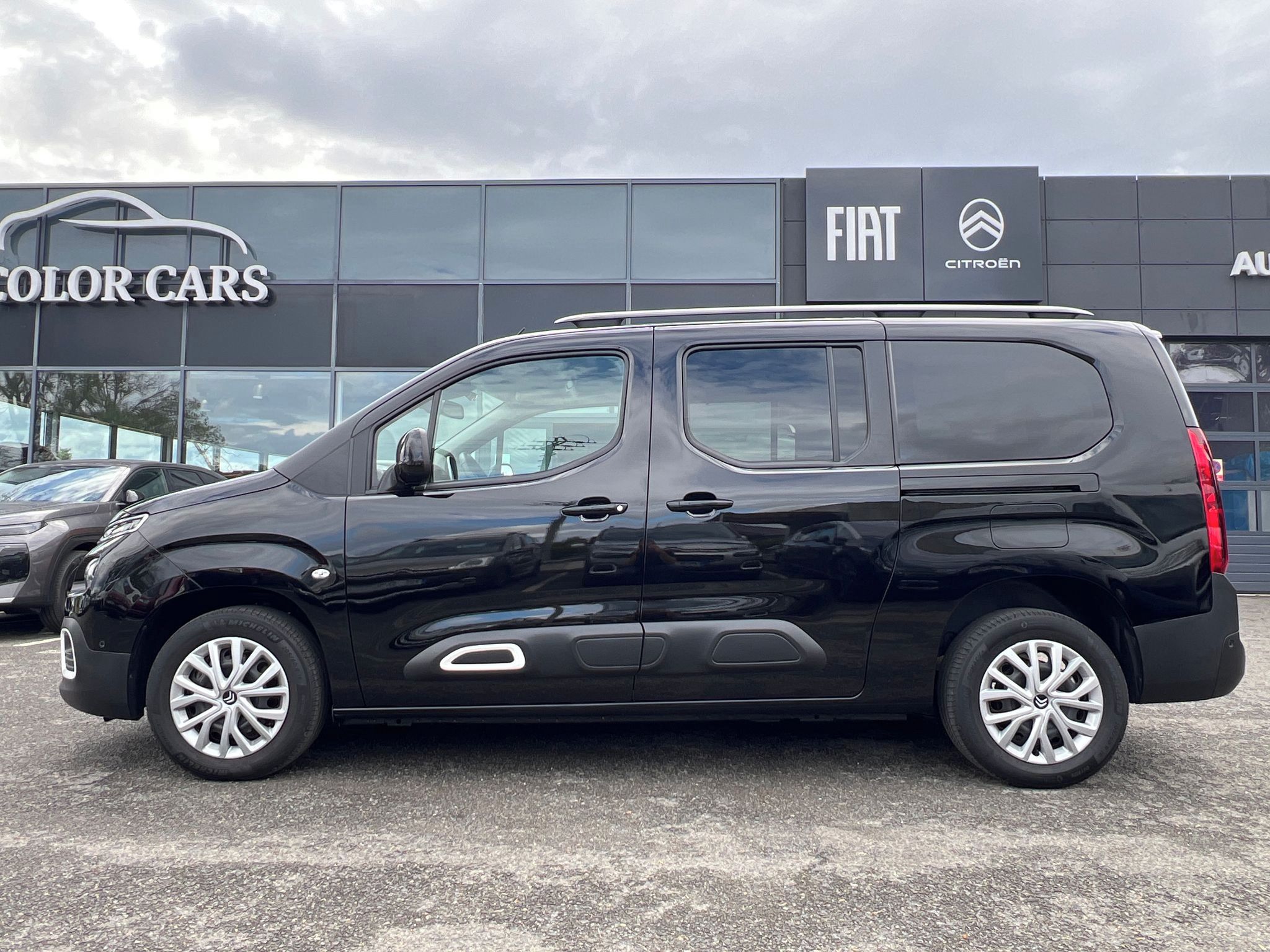 Citroën Berlingo, 1.2 130k ZÁRUKA SERVIS EAT8 - fotka 4