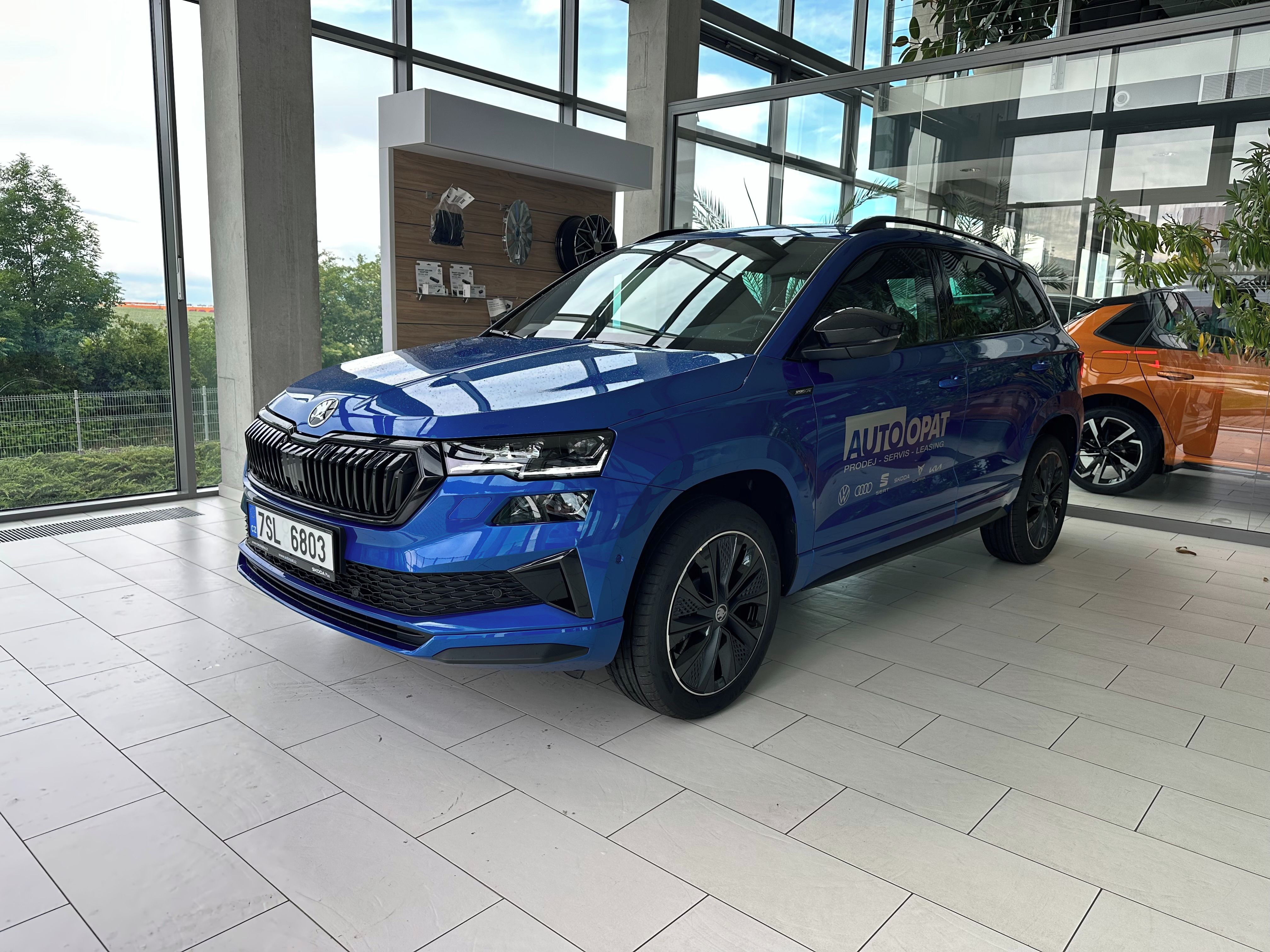 Škoda Karoq, 2,0 TDI 110 kW DSG SportLine - fotka 3