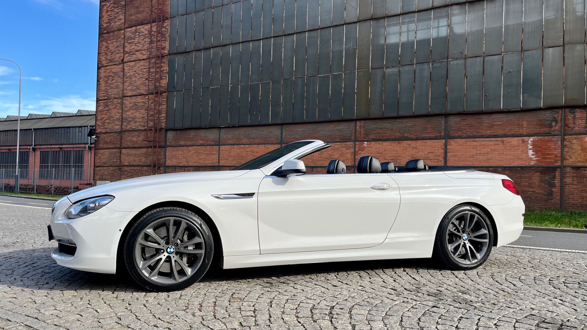 BMW Řada 6, 650i ČR, KABRIO - fotka 2