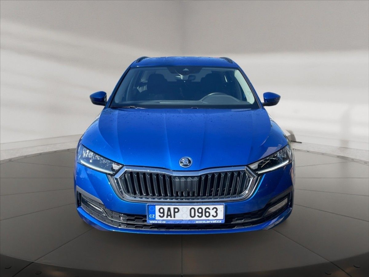Škoda Octavia, 2,0 TDI Ambition - fotka 2