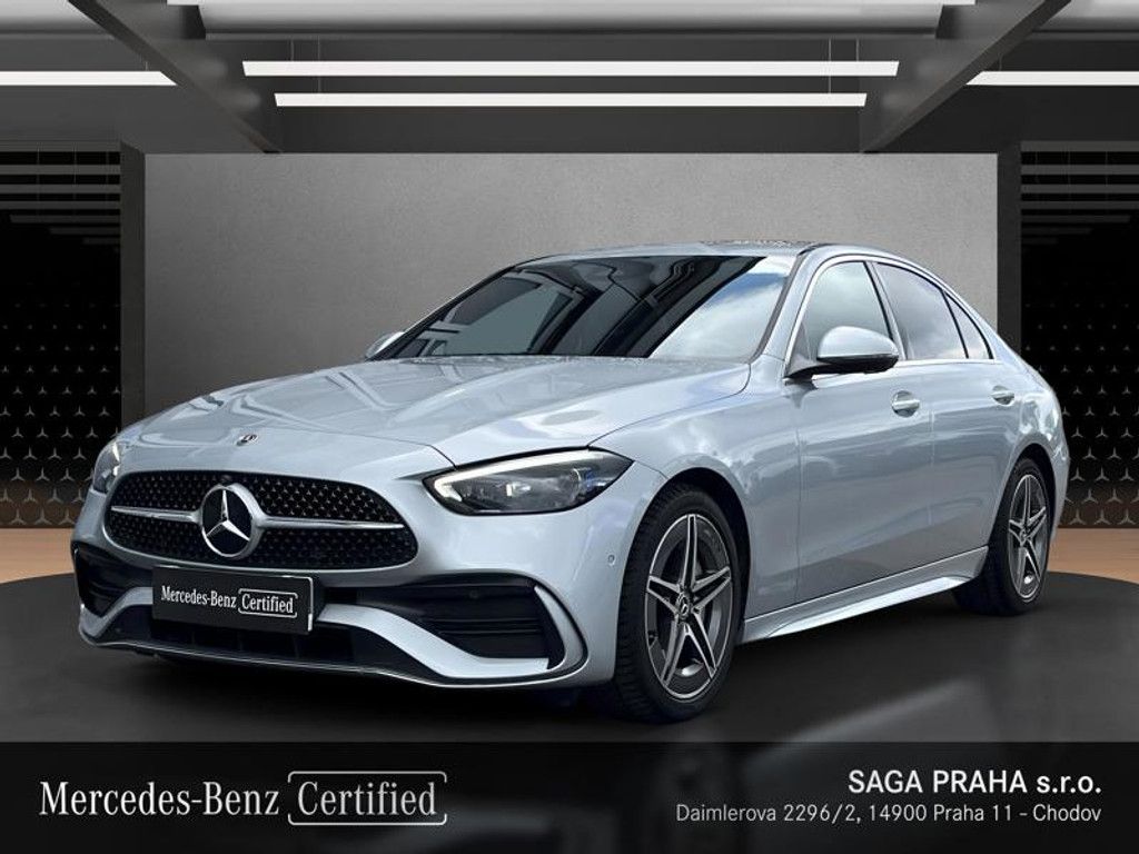 Mercedes-Benz Třídy C, C-Třída 220 d 4MATIC AMG Line