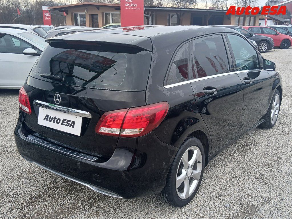 Mercedes-Benz Třídy B, 1.6i B180,ČR,+kola - fotka 4