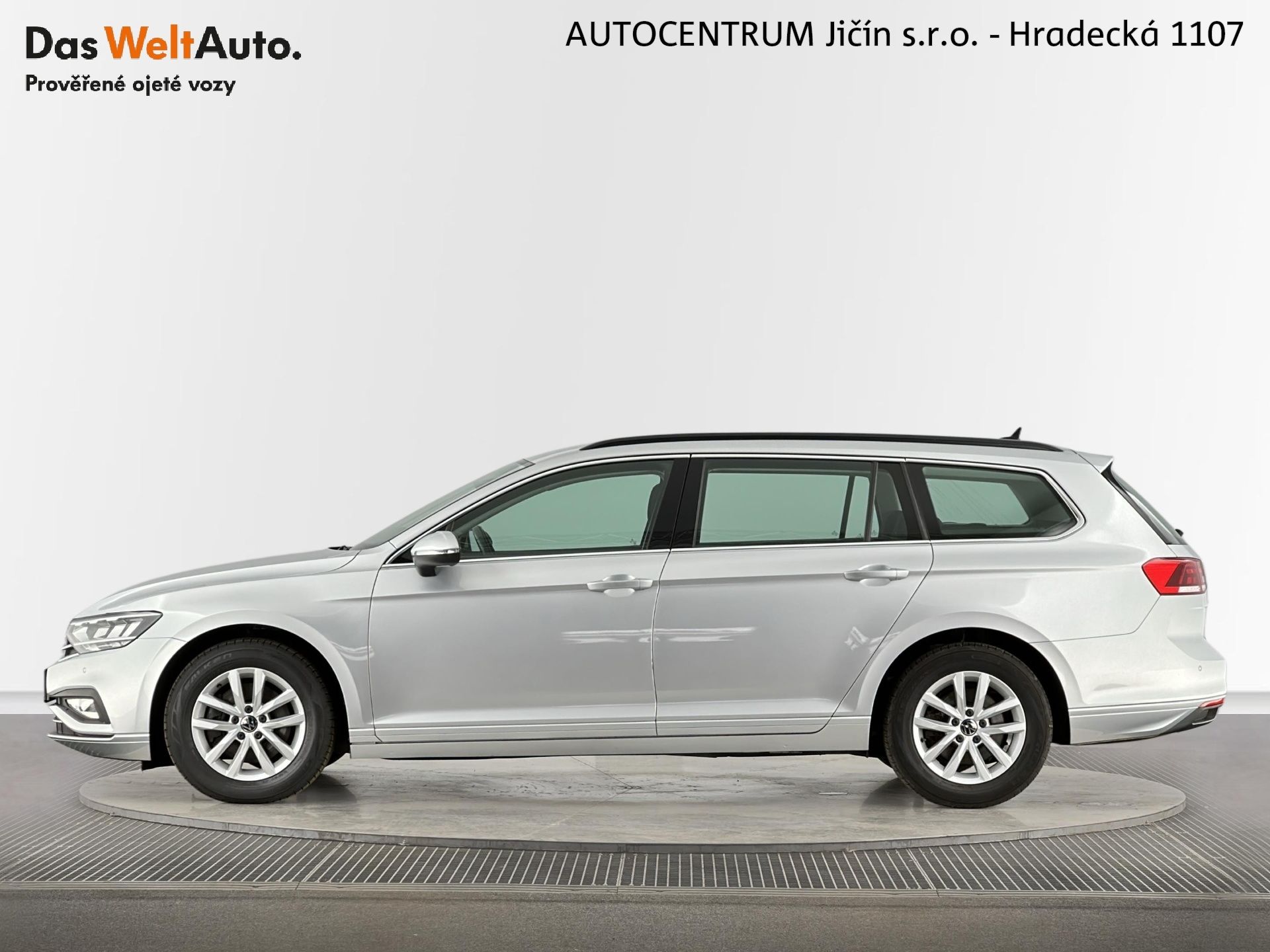 Volkswagen Passat, Business 2.0 TDI 110kW - fotka 3