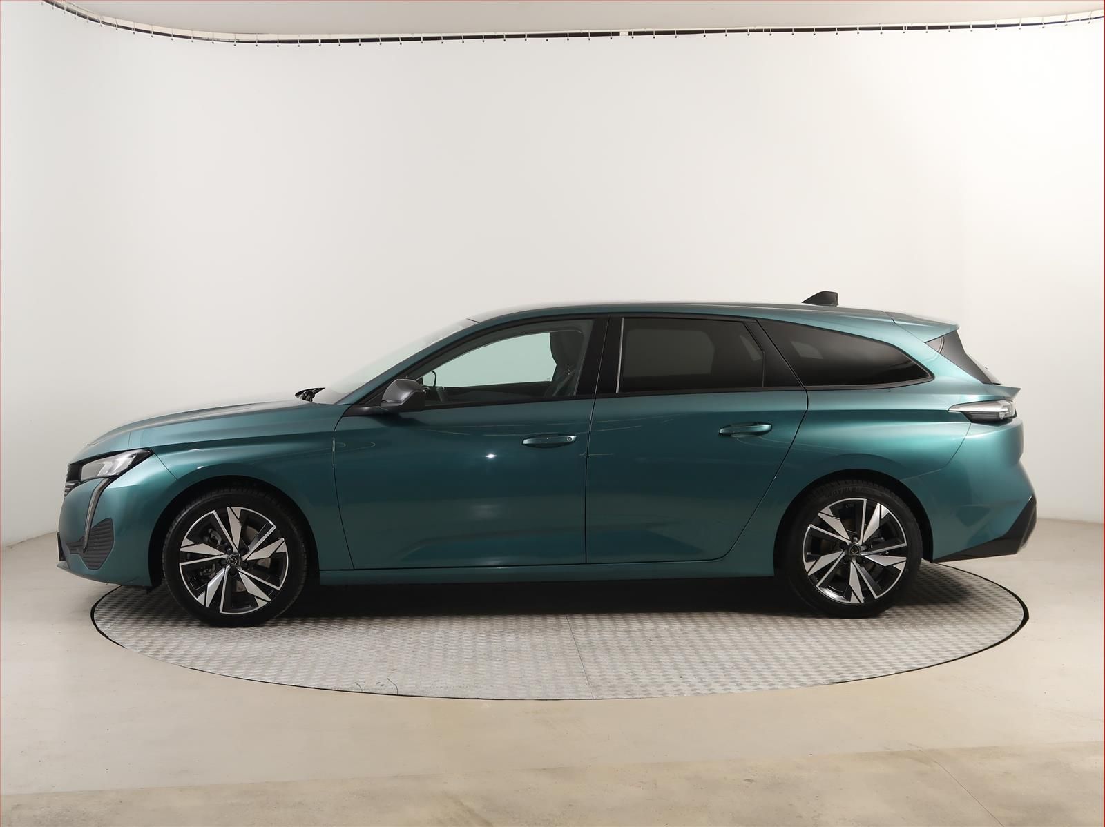 Peugeot 308, 1.2 PureTech, Automat - fotka 3