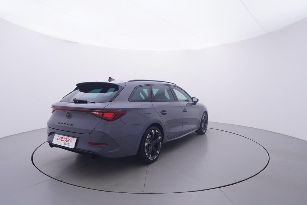 Cupra Leon, 2.0 TSI 180 kW - fotka 5